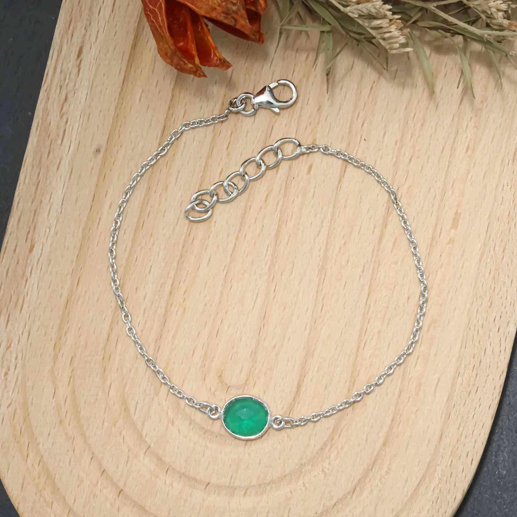 Green Onyx rose-cut gemstone bracelet in 925 sterling silver, featuring natural gemstones from Himalya Quartz.
