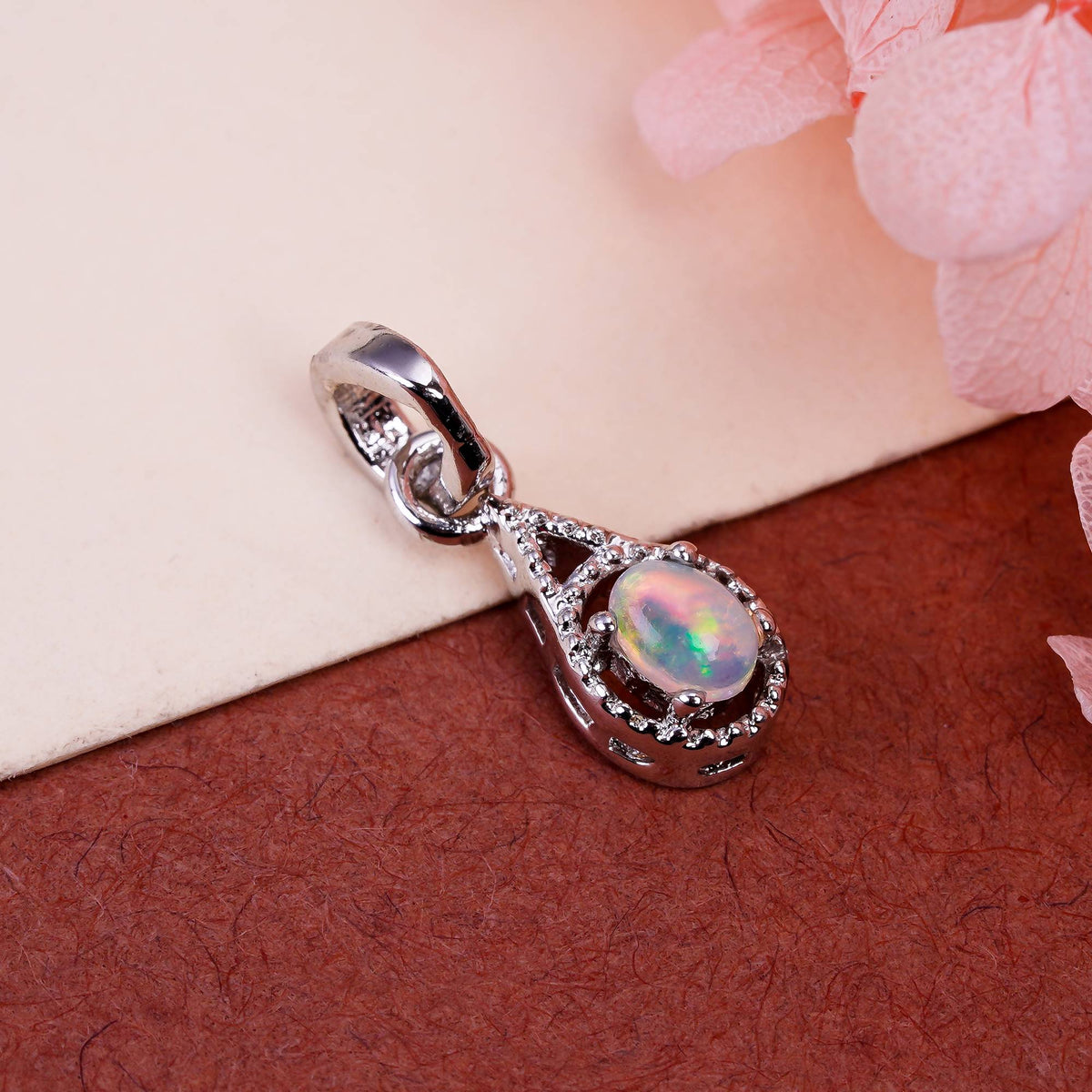 Himalya Quartz Opal Pendant with 3x4mm oval gemstone charm in 925 silver, featuring colorful play and fine jewelry design.