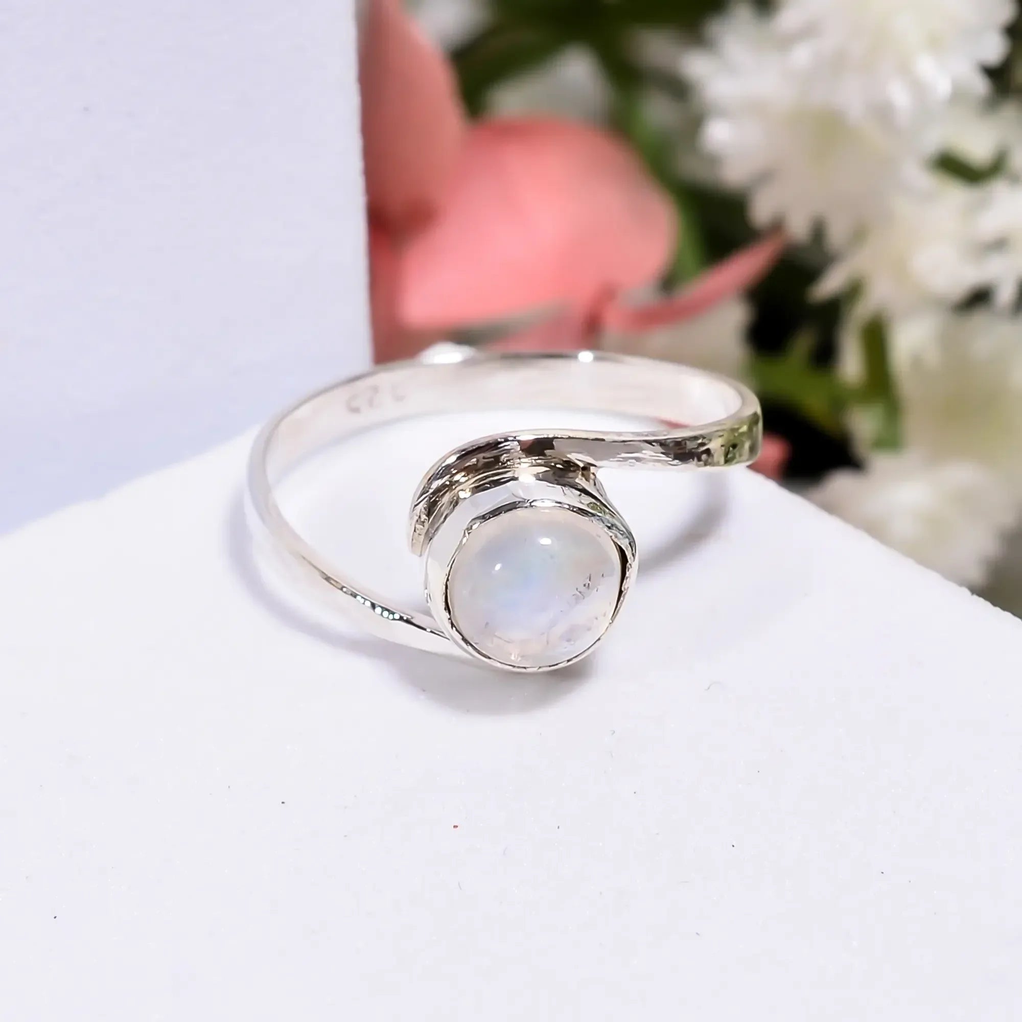 White Rainbow Moonstone Ring Ethnic Handmade 925 Sterling Silver Christmas Gift Rings Jewelry
