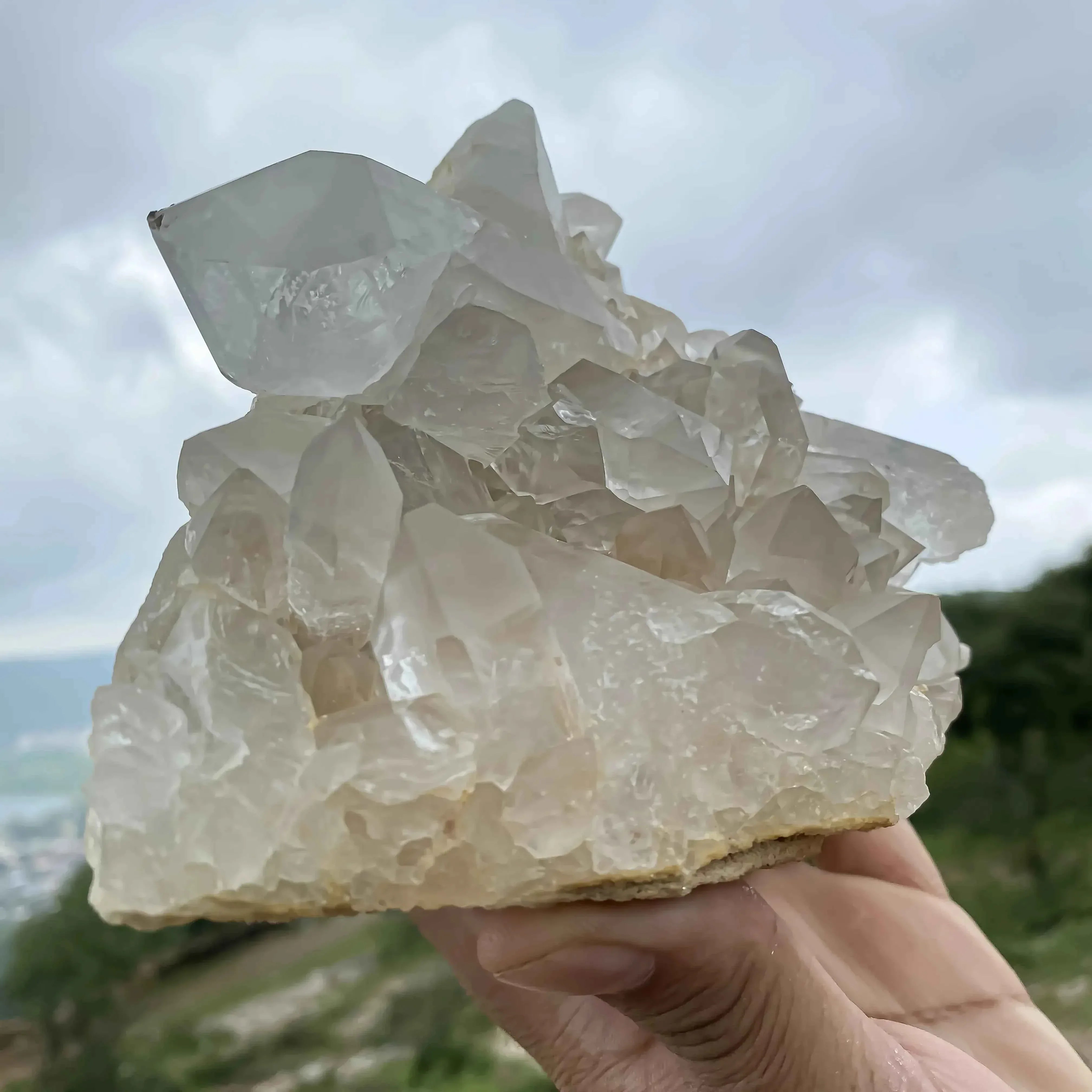 Himalayan White Quartz Cluster 1860g Natural Raw Crystal Specimen for Healing and Decor Himalayan Quartz