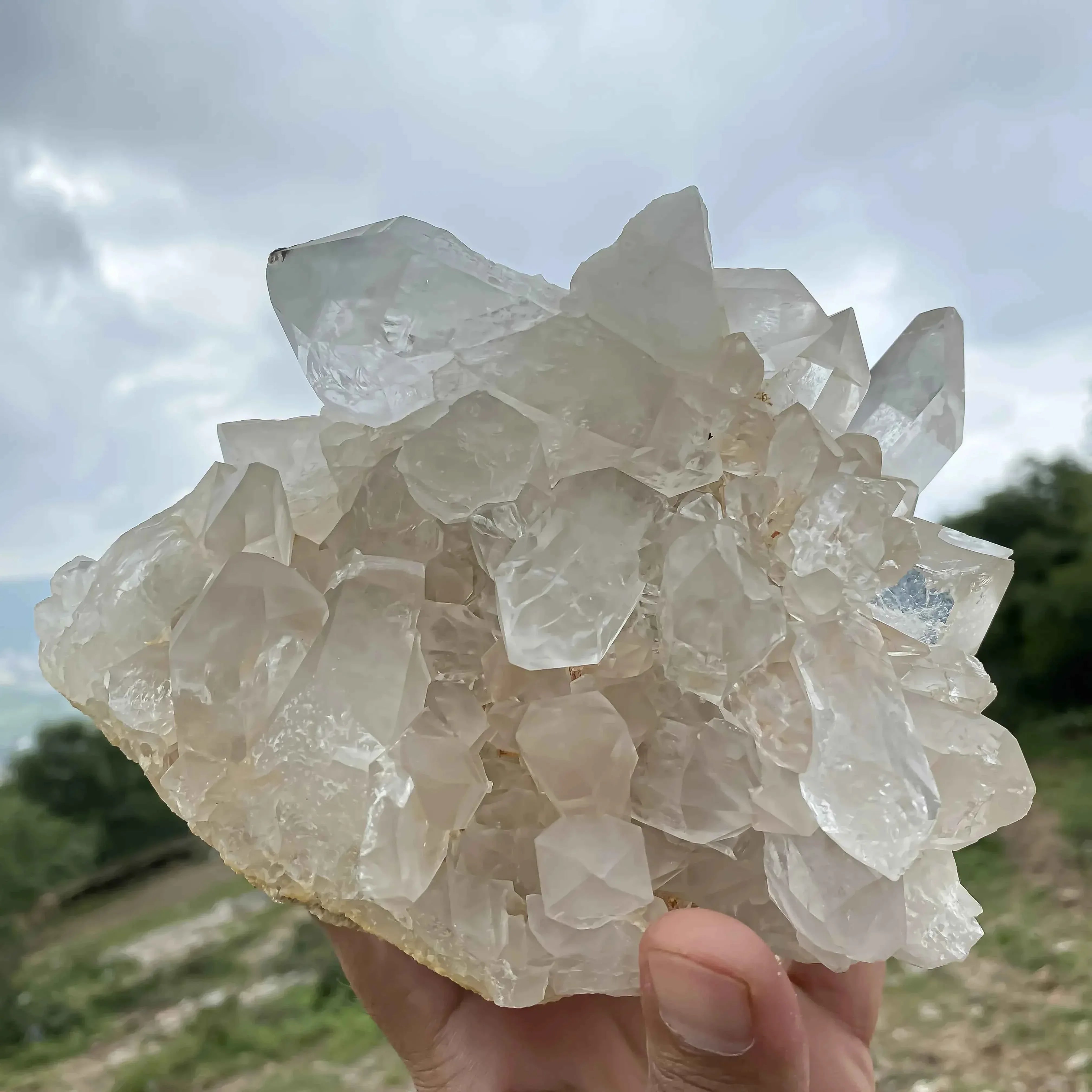 Himalayan White Quartz Cluster 1860g Natural Raw Crystal Specimen for Healing and Decor Himalayan Quartz