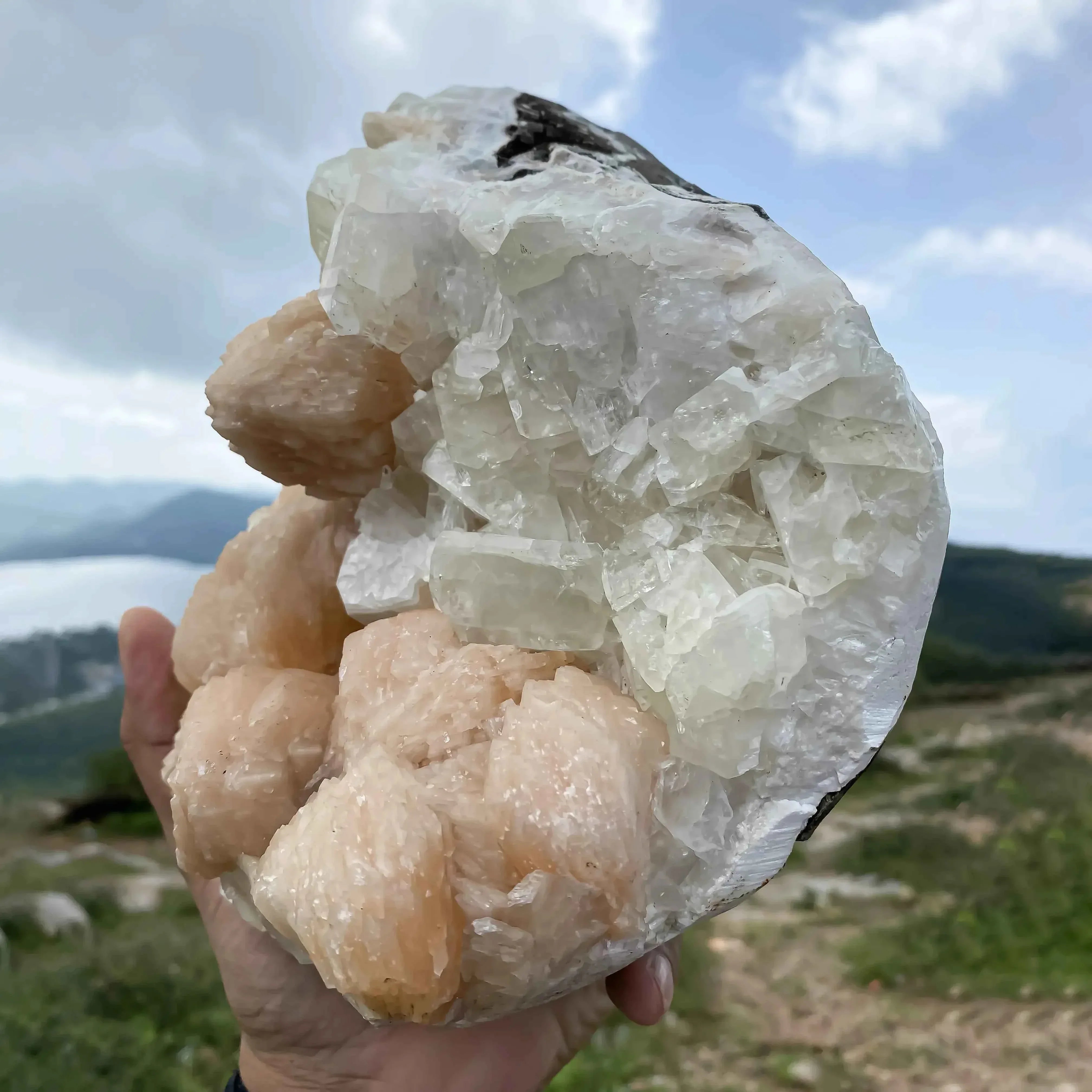 Natural Stillbite Apophyllite Healing Crystal Rough Stone 3980g for Energy and Balance Zeolite