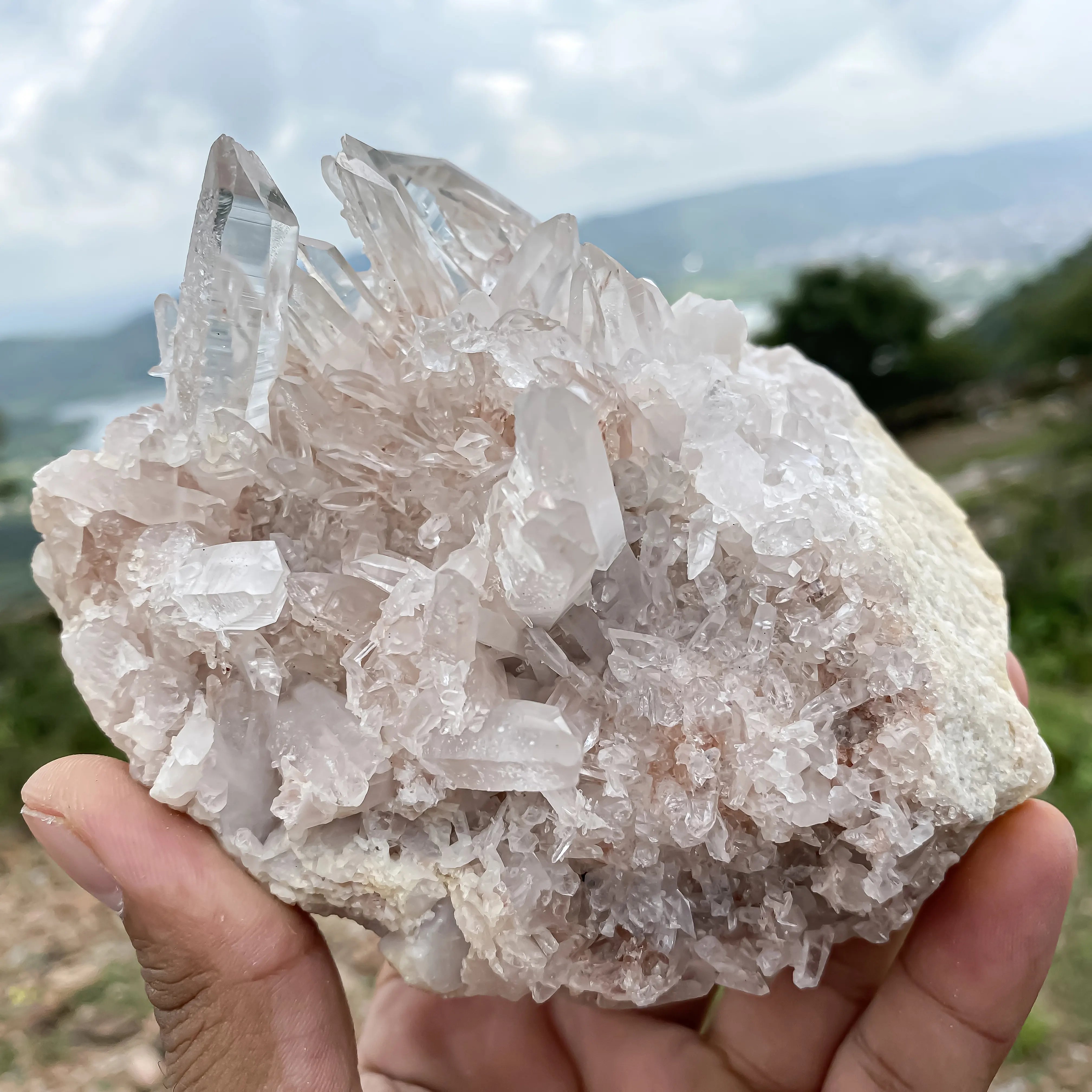 Himalayan Pink Quartz Cluster – Natural Healing Crystal Stone 1155g