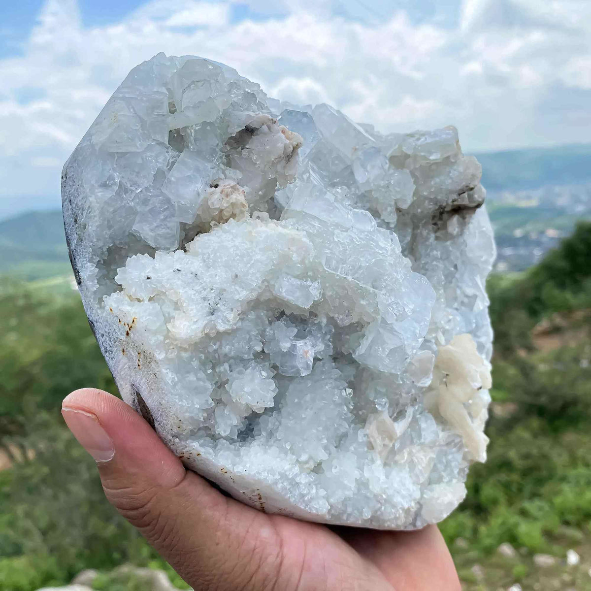 Natural White Apophyllite 2770gm - Healing Crystal for Energy and Clarity Zeolite