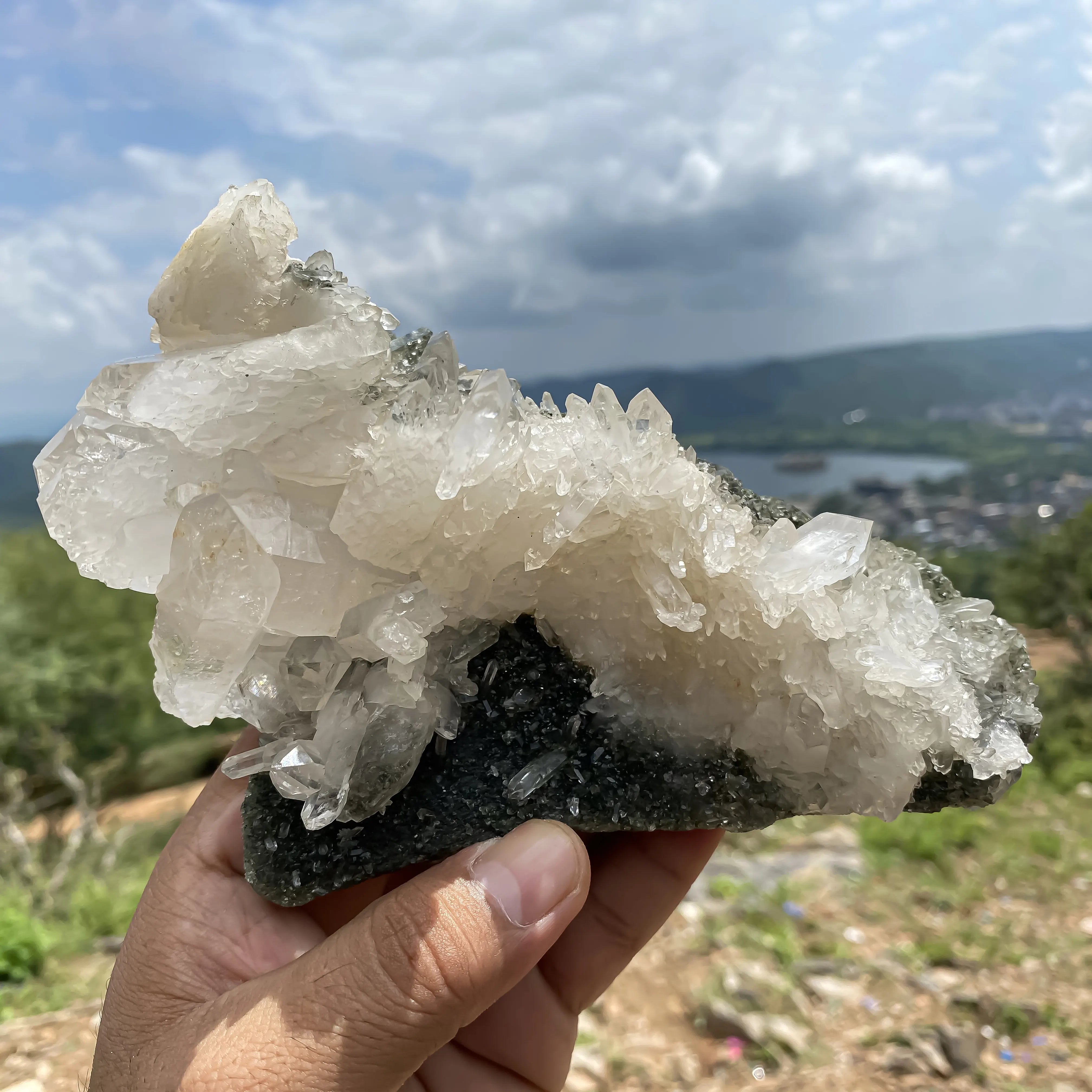 Natural Himalayan Green Chlorite Quartz Cluster – 635gm Raw Healing Crystal