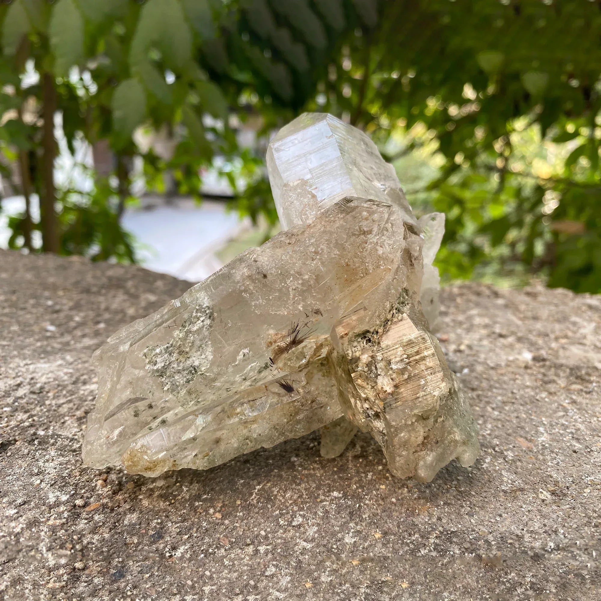 Natural Himalayan Chlorite Quartz with Phantom 410g Healing Crystal Himalayan Quartz