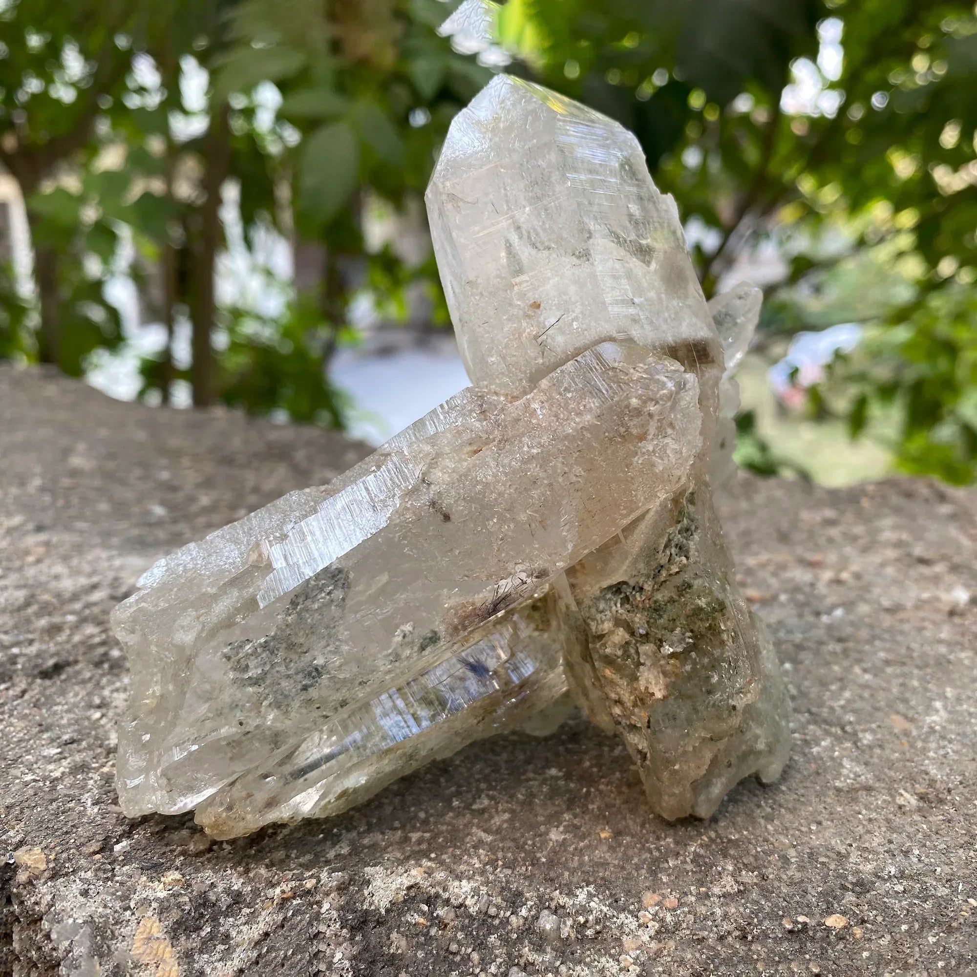 Natural Himalayan Chlorite Quartz with Phantom 410g Healing Crystal Himalayan Quartz