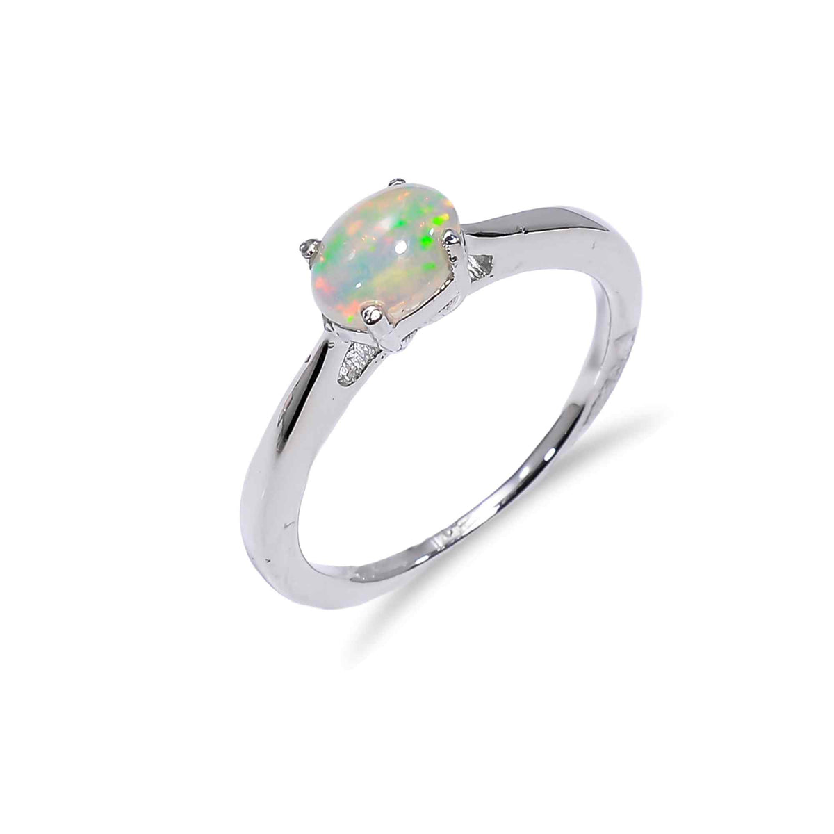 Vintage Ethiopian Opal Ringin 925 sterling silver featuring a 4x6mm oval fire opal gemstone, designed for women.