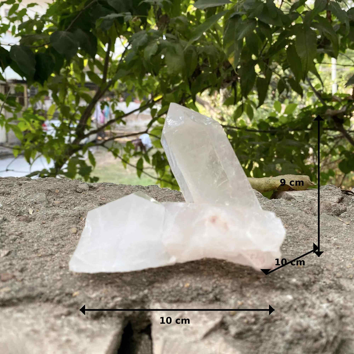 White Quartz Crystal Cluster 350g Natural Himalayan Raw Healing Stone Mineral Specimen Display Décor