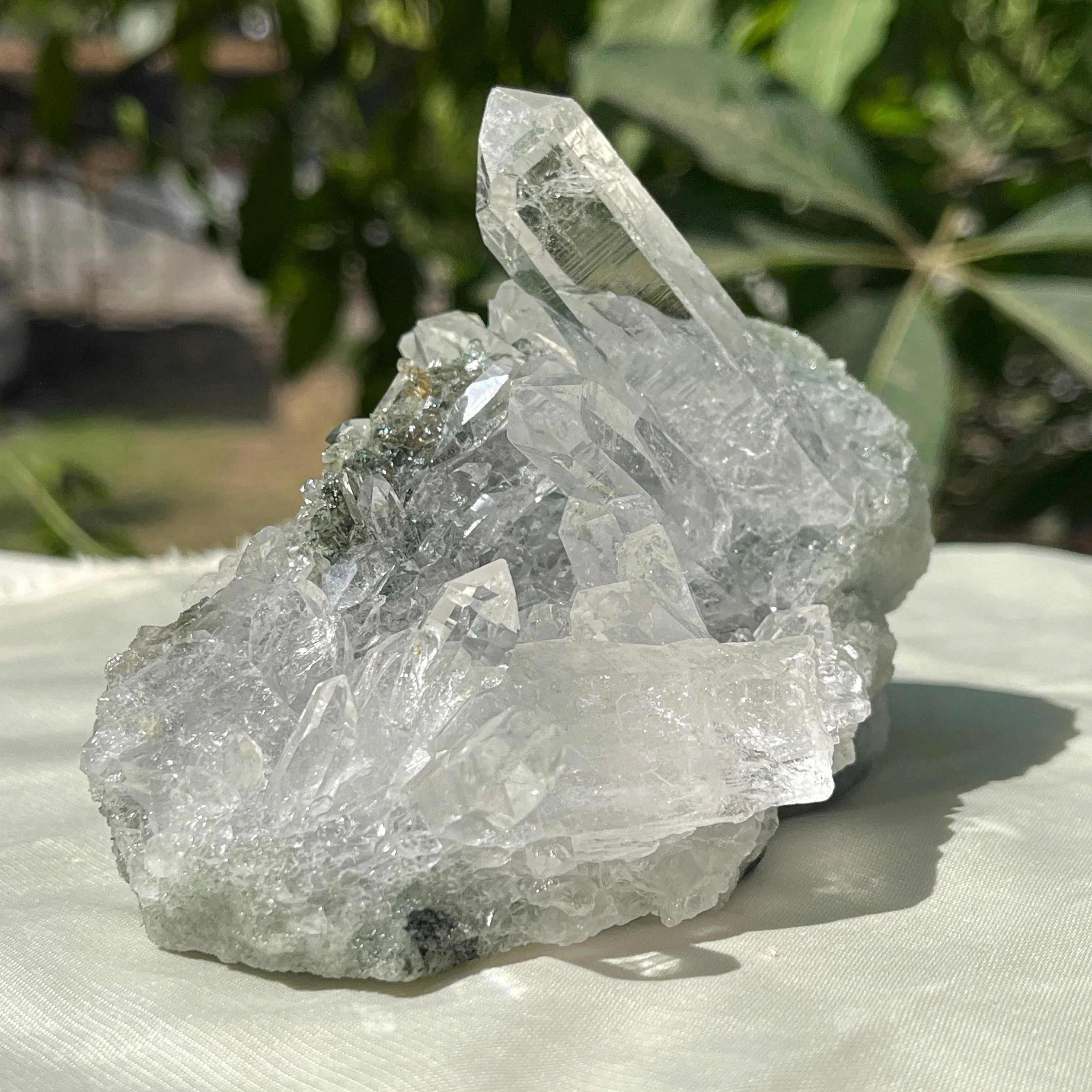 Natural Green Chlorite Quartz Crystal 440gm Himalayan Manihar Cluster Raw Pointed Specimen Rough Cluster Himalayan Quartz