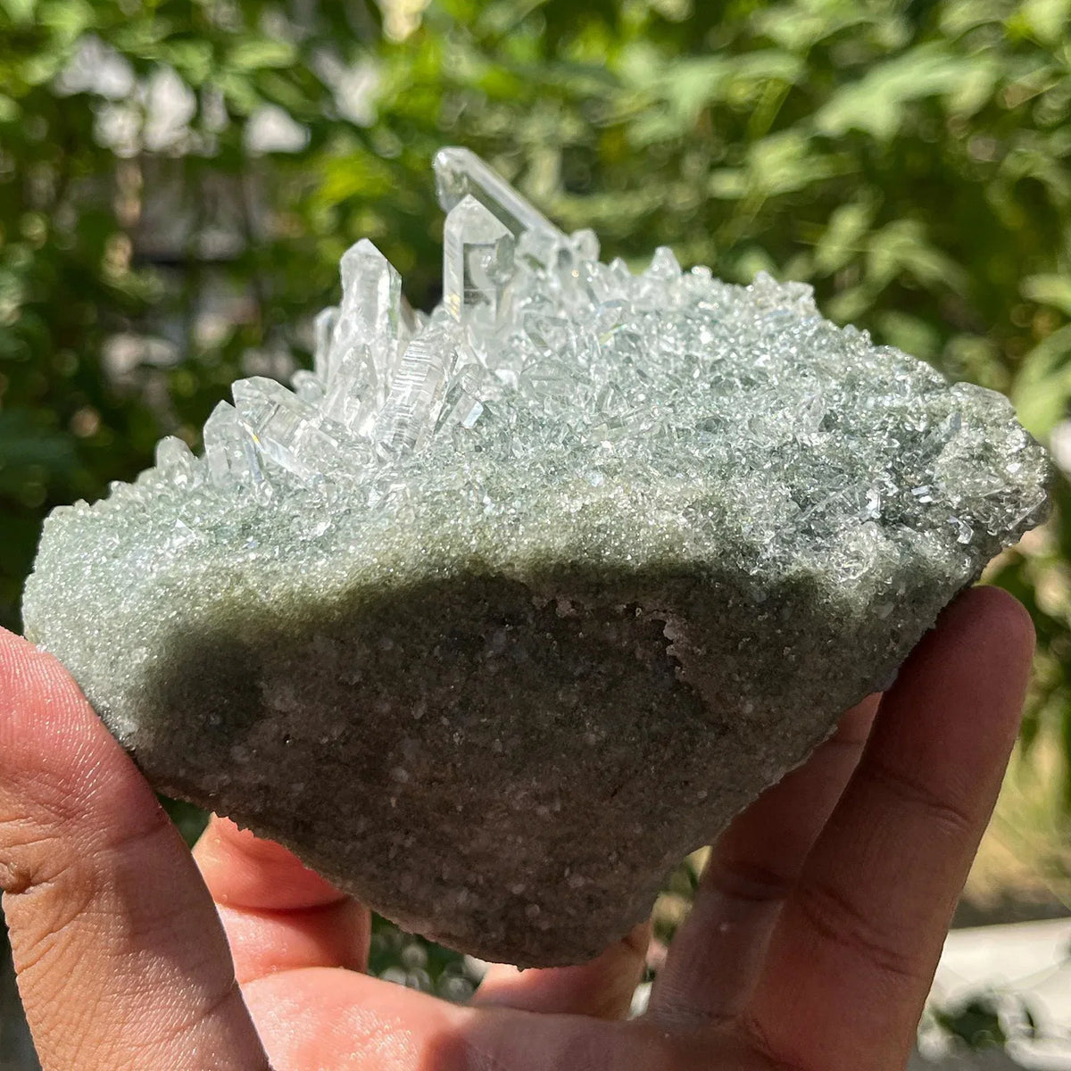 Green Chlorite Quartz Cluster: Himalayan Crystal Healing Home Decor 900gm Himalayan Quartz