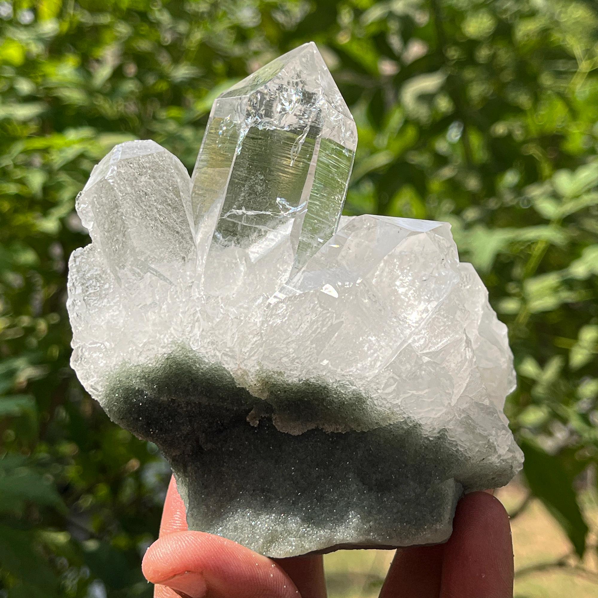 Green Chlorite Quartz Crystal Cluster: Natural Healing Stone 620gm