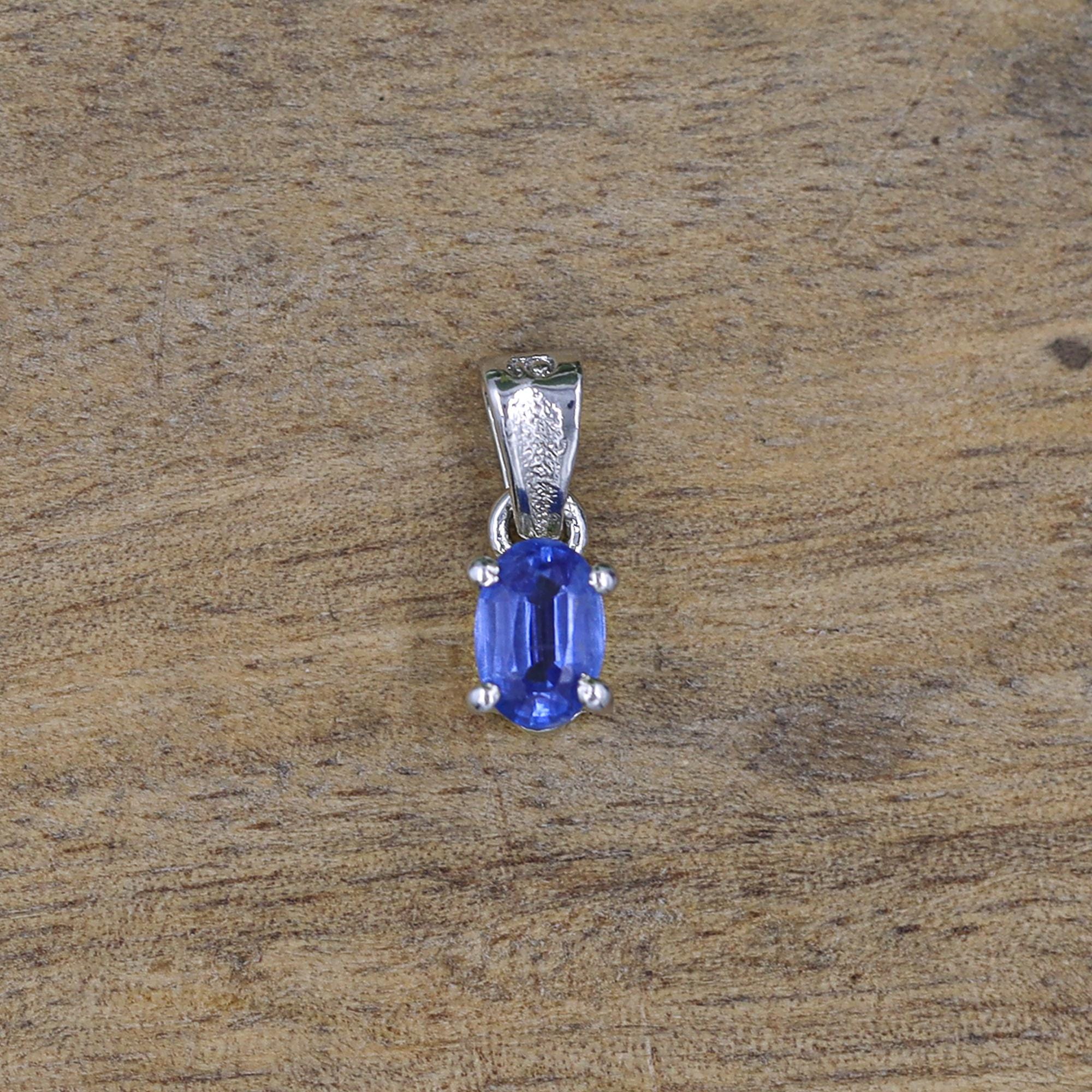 Indigo Kyanite 925 Silver Pendant Necklace: Oval Faceted Gemstone