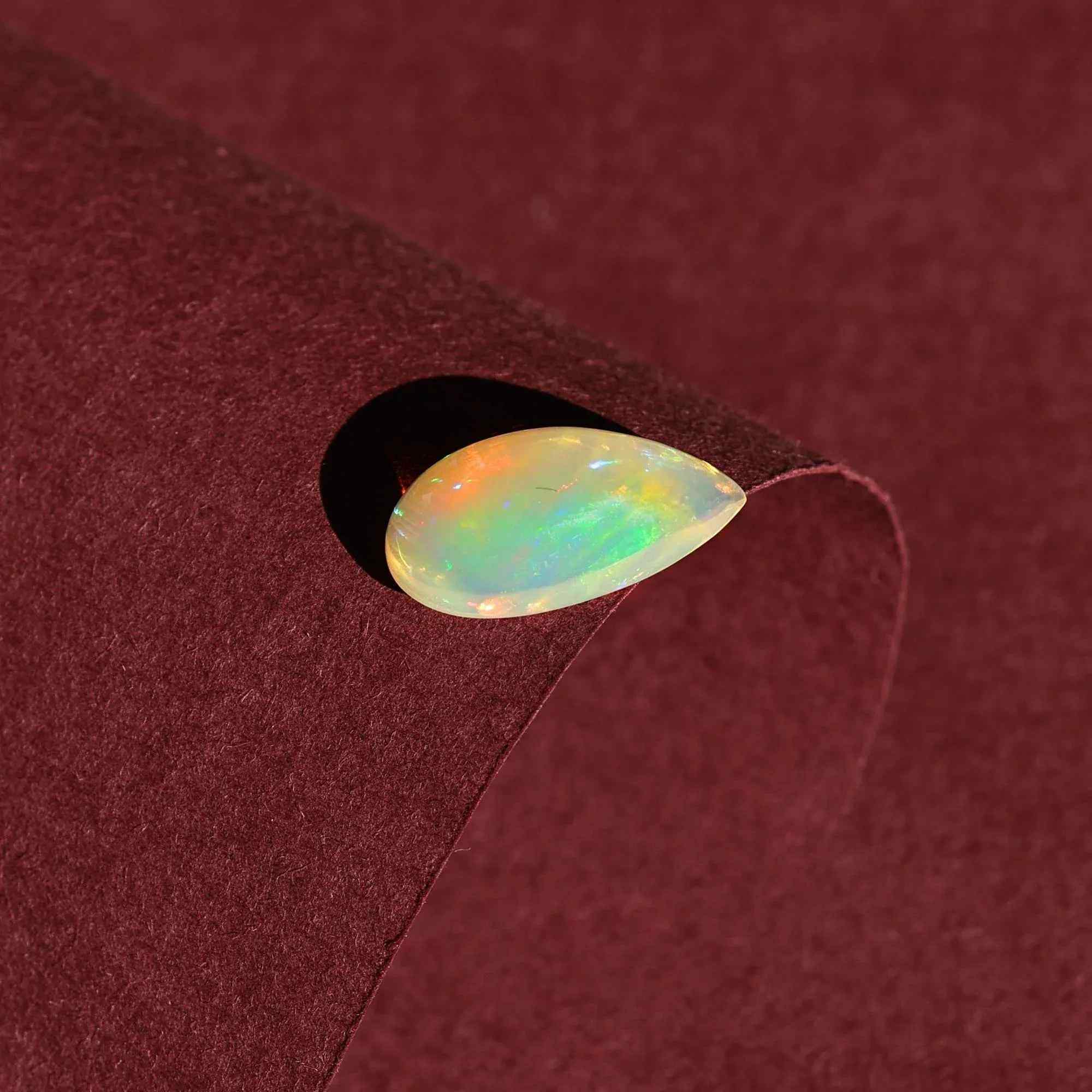 White Ethiopian Opal Cabochon - 3.30 Carat Pear-Shaped Fire Opal Gemstone for Jewelry - Himalya Quartz