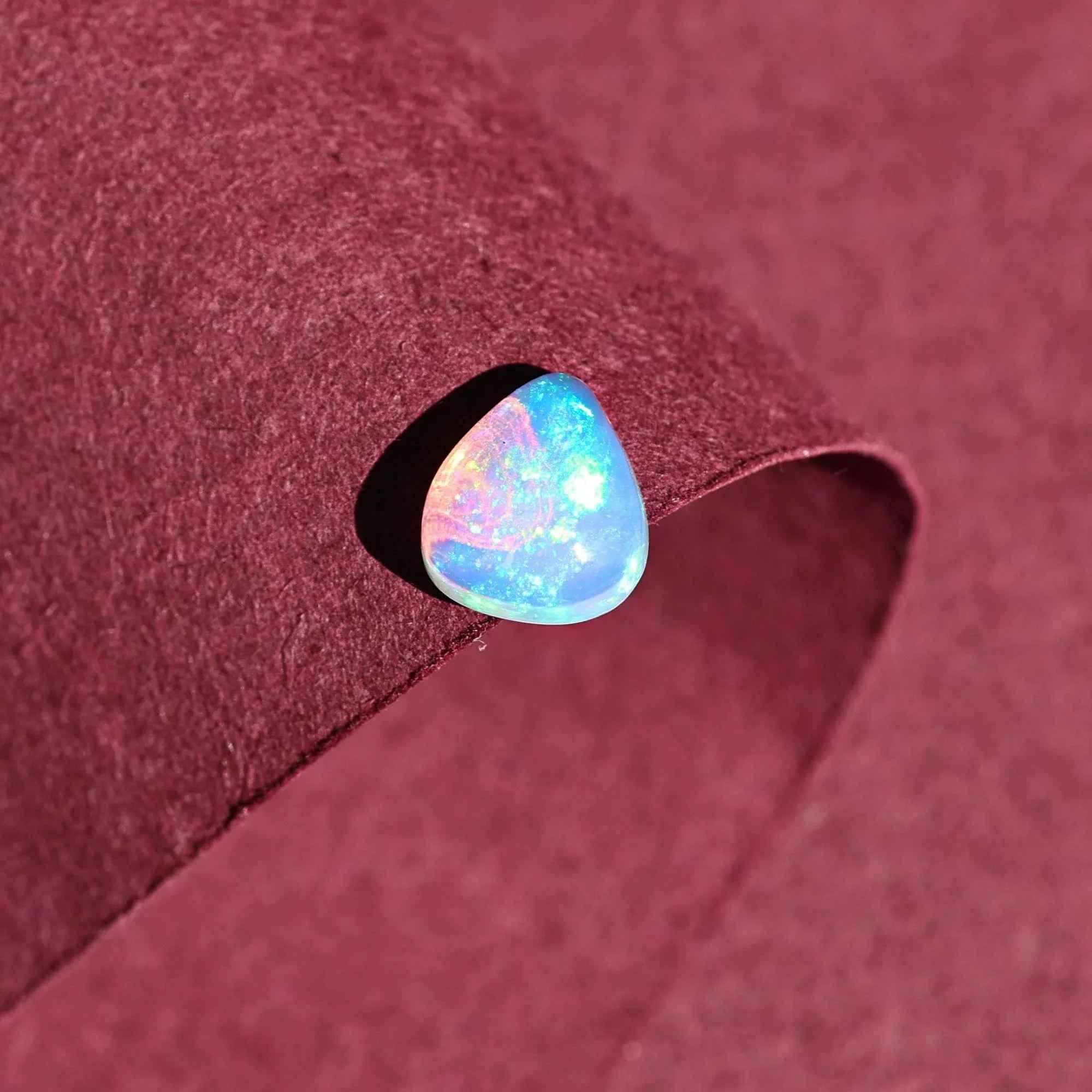 White Ethiopian Fire Opal Cabochon Gemstone - 1.03 Carat Heart loose gemstones