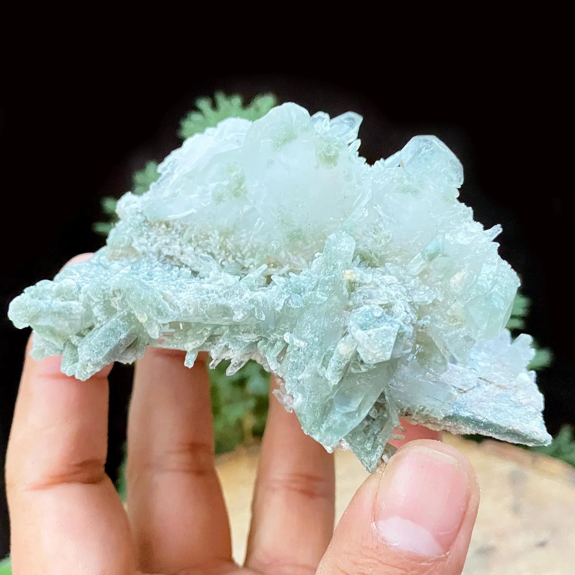365gm Green Phantom Himalayan Quartz - Sacred Phantom Quartz - Spiritual Healing Quartz, Chakra Healing Stone, Mineral Specimen Himalayan Quartz