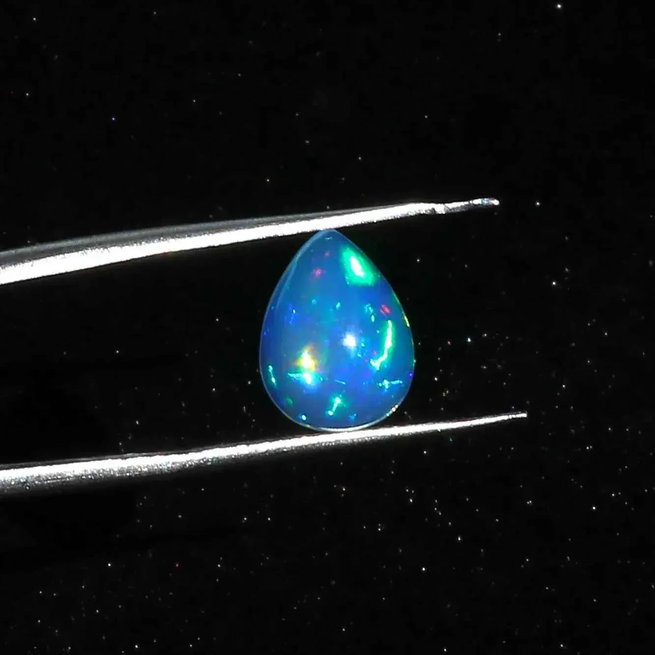 Welo Fire Opal Cabochon 2.1 ct Ethiopian Gemstone for Stunning Jewelry loose gemstones