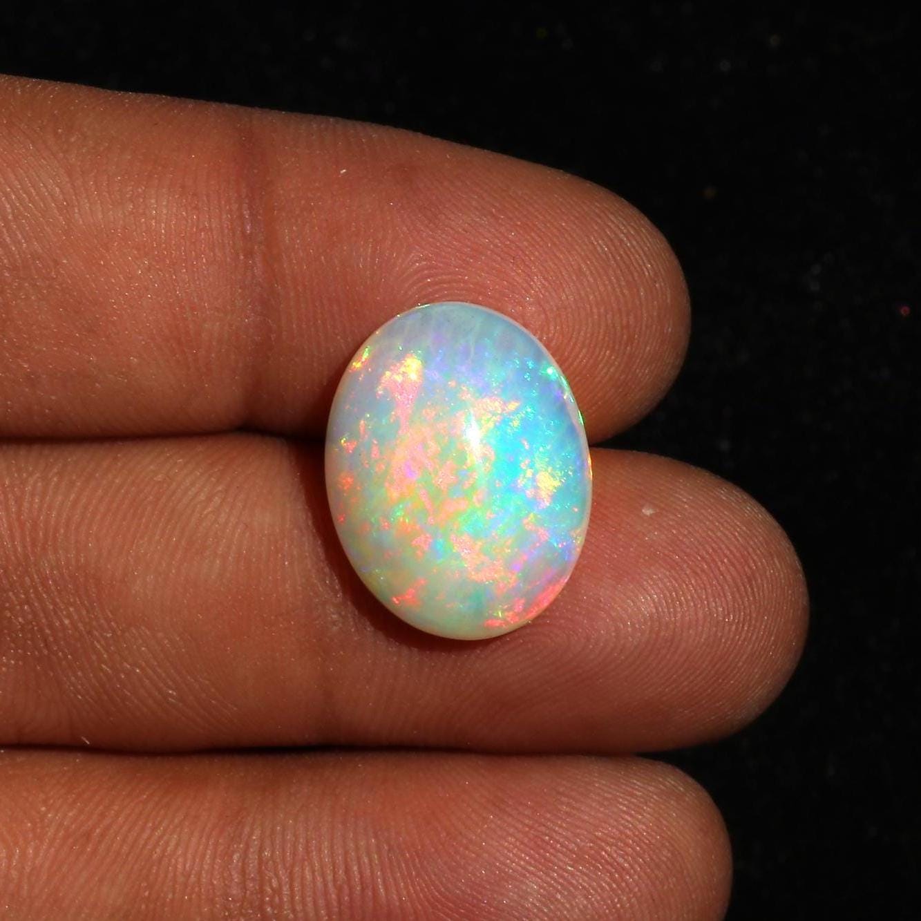 Ethiopian Welo Opal Cabochon: Rare Oval Gemstone, 10.3 ct
