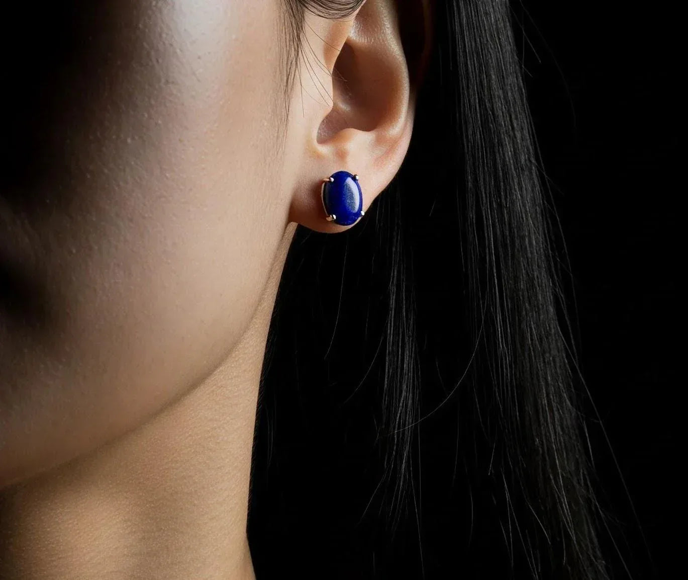 Lapis Lazuli Stud Earrings: 925 Sterling Silver, Oval Gemstone