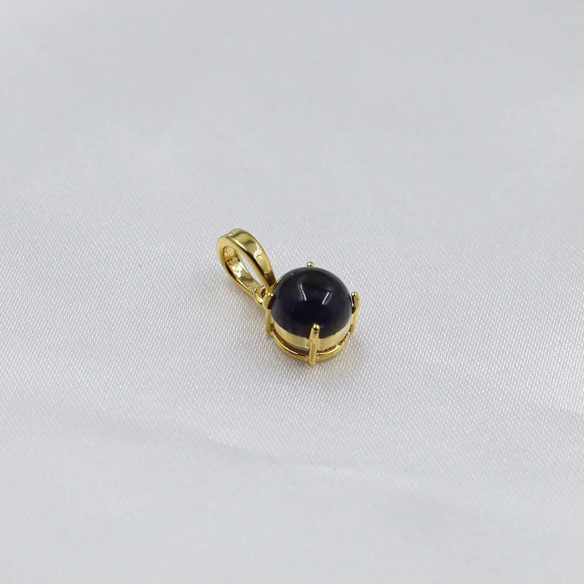 Iolite Pendant Necklace: 925 Sterling Silver, Round Cabochon Gemstone