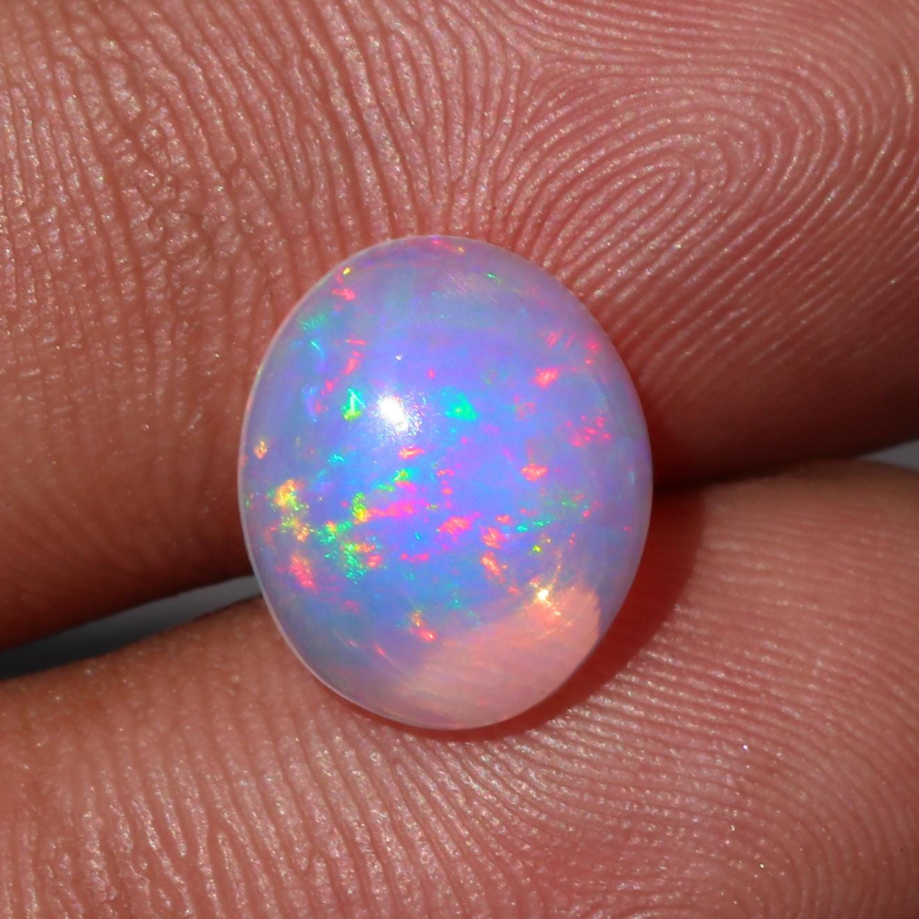 Ethiopian Welo Opal Gemstone: Oval Cabochon, AAA Quality, 2.6ct