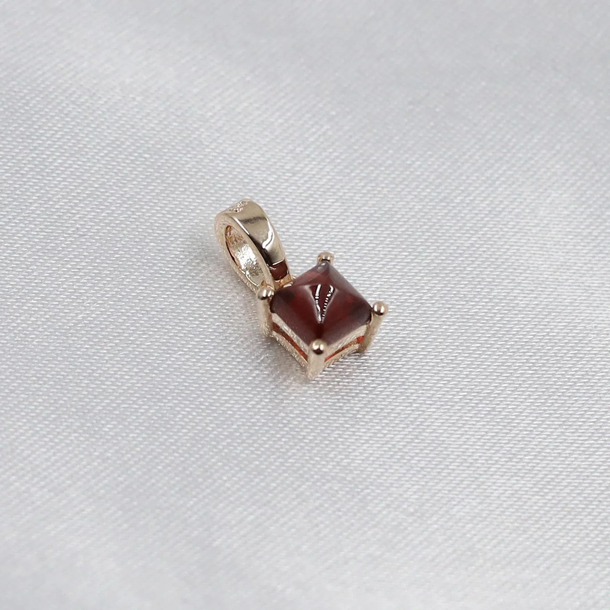 Garnet Pendant Necklace: Natural Gemstone, Rose Gold & Yellow Gold Silver