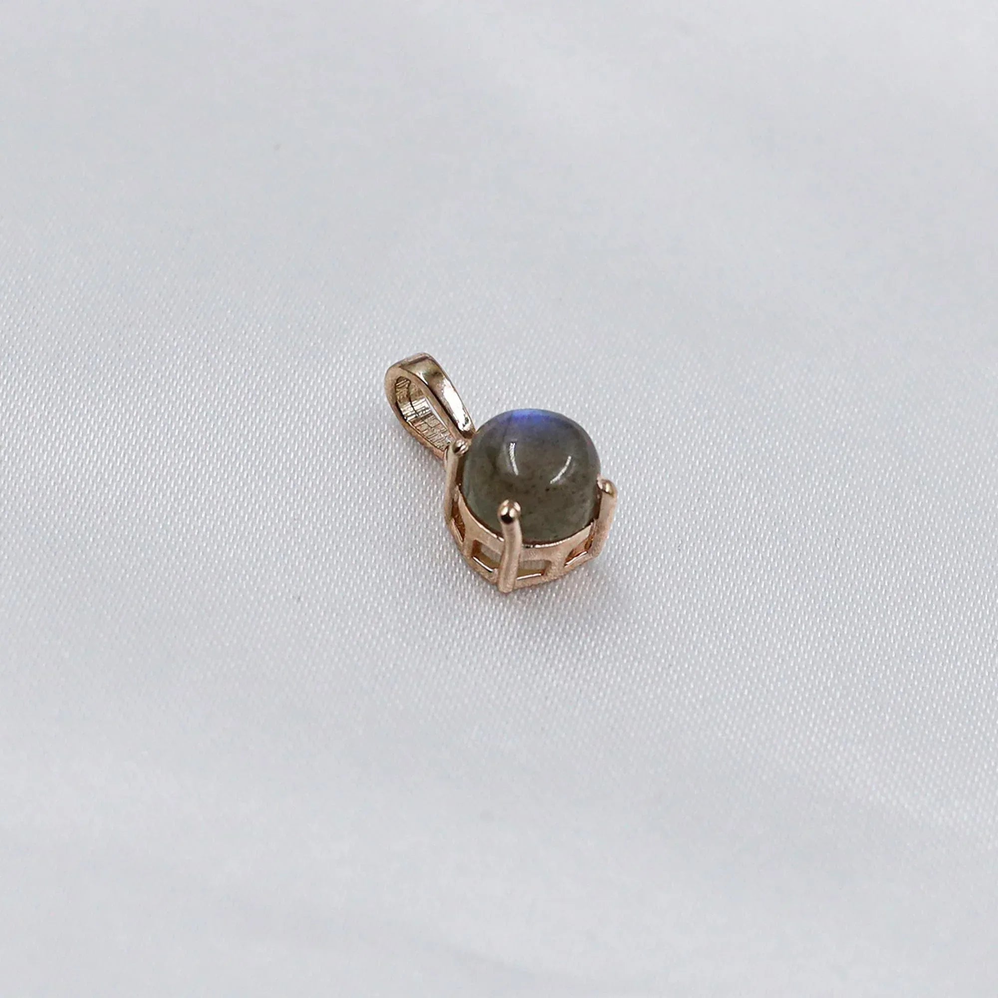 Labradorite Pendant: 925 Sterling Silver, Blue Flash Gemstone