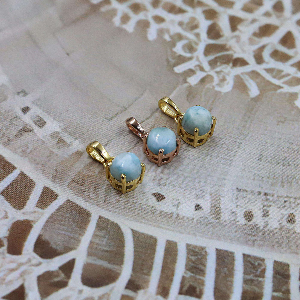 Larimar Pendant: 925 Silver Round Cabochon Gemstone
