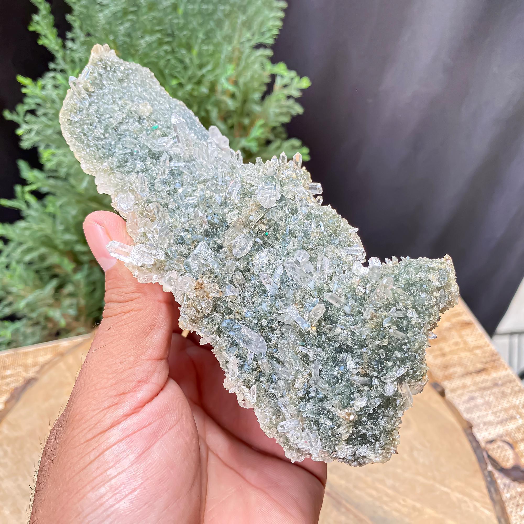 Himalayan Green Chlorite Quartz Cluster: Raw Healing Crystal, Meditation Stone 260gm Himalayan Quartz