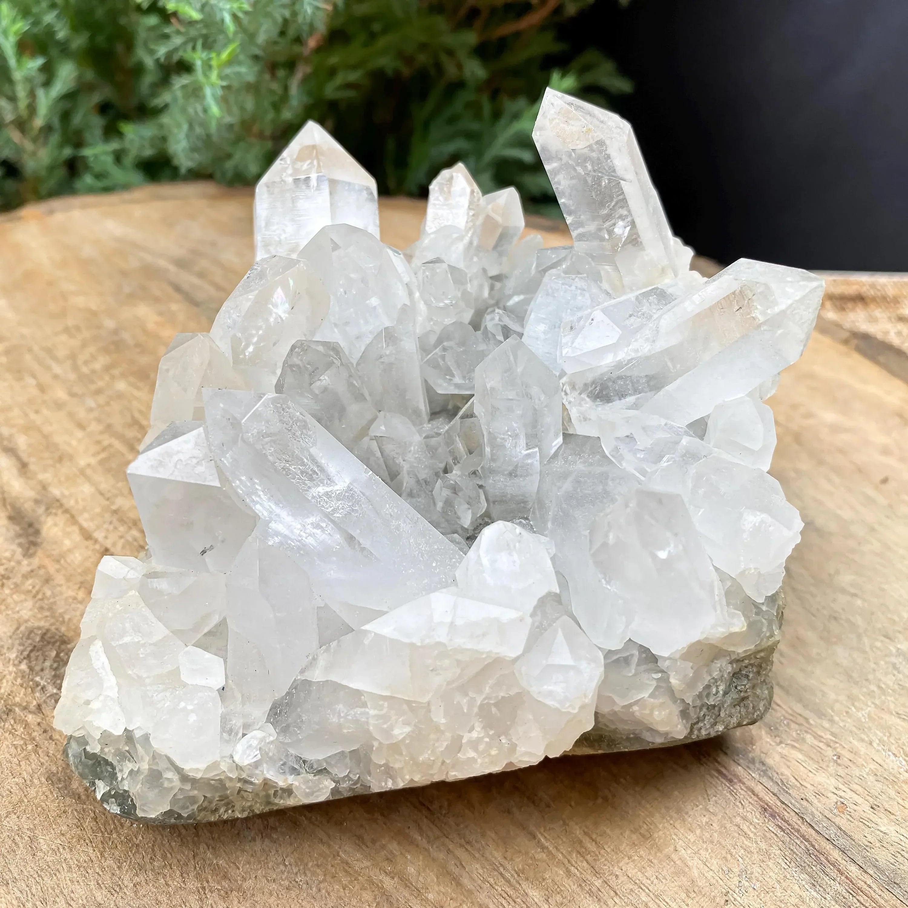 Himalayan Clear Chlorite Quartz Crystal Pointed: 600gm Raw Green Energy Stone Himalayan Quartz