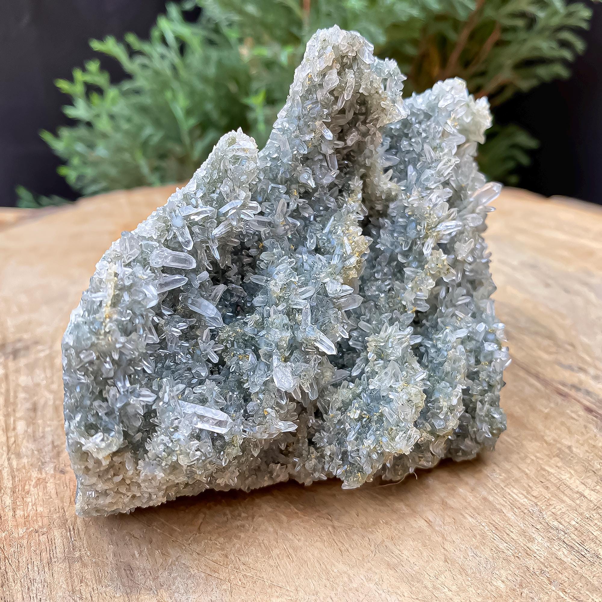 Himalayan Green Chlorite Quartz Cluster: Raw Crystal Healing Stone, Home Decor 475gm
