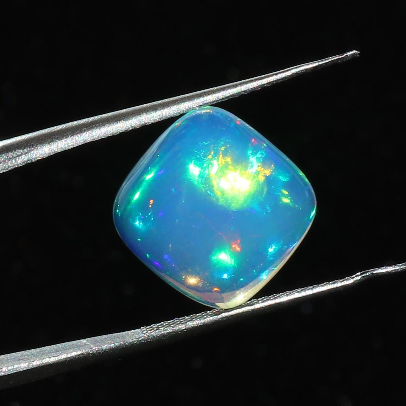Welo Fire Opal Cabochon: 4.93ct Cushion Cut Ethiopian Gemstone