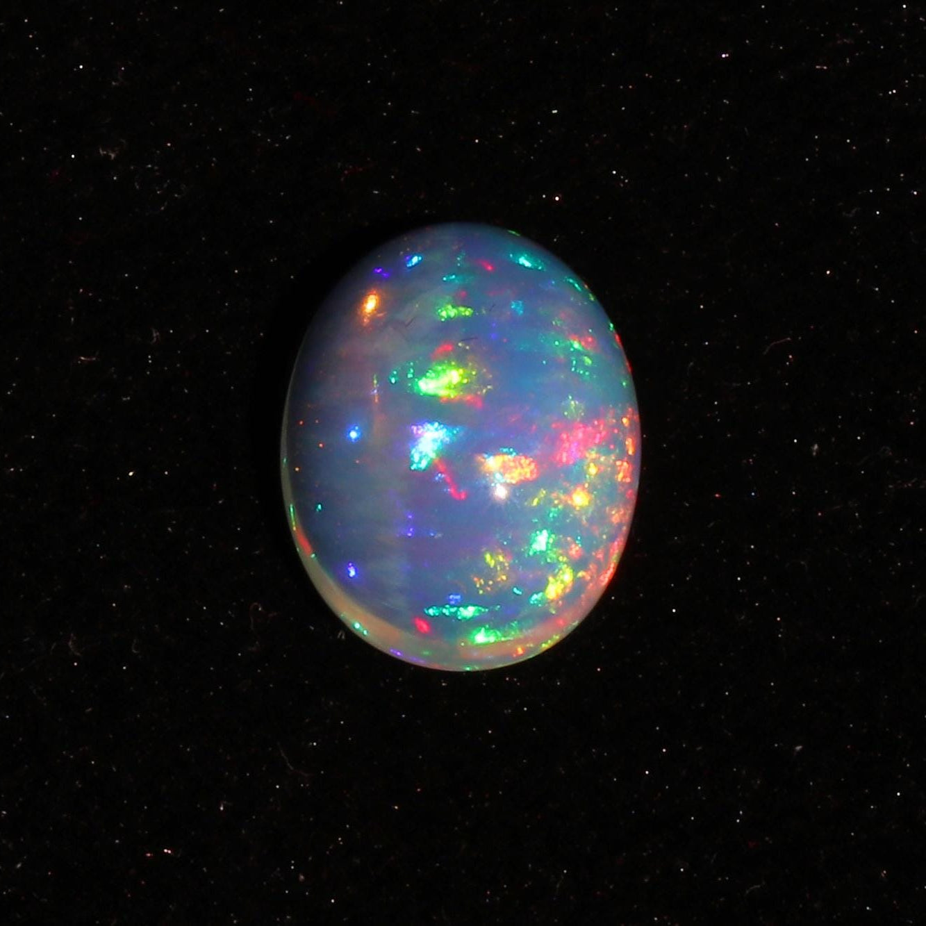 Ethiopian Welo Opal Cabochon: 5.4ct Oval Gemstone for Jewelry Making