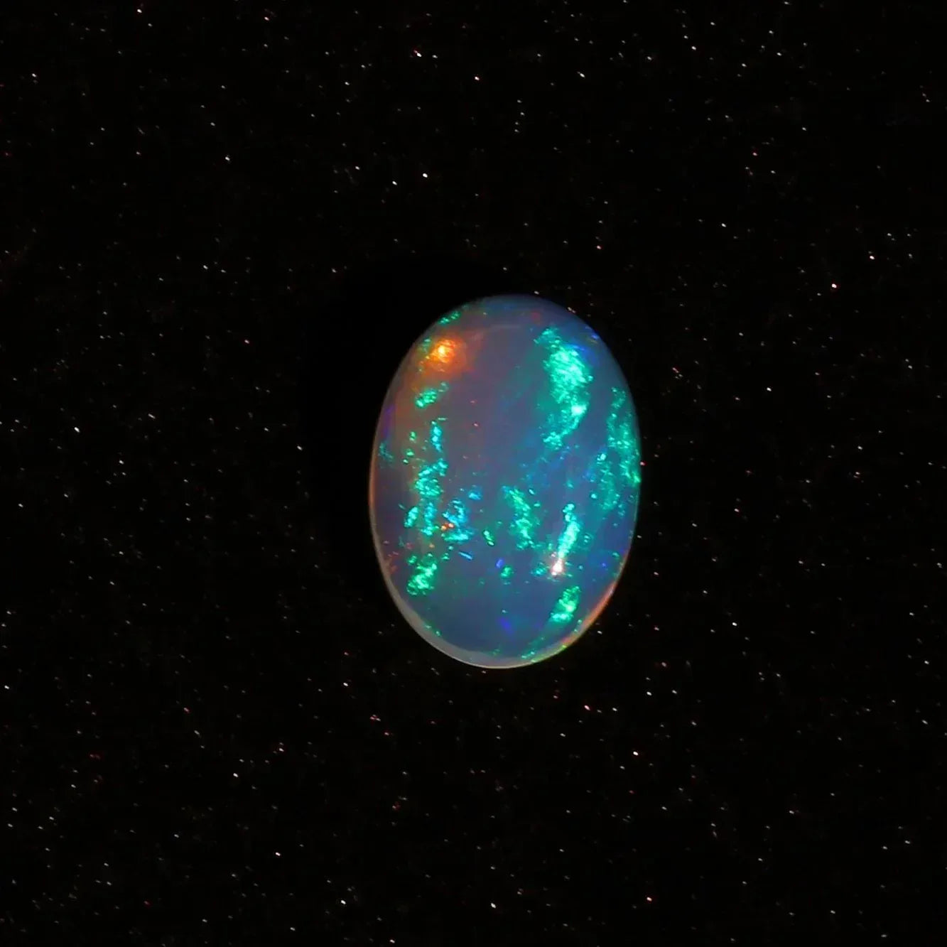 Ethiopian Welo Opal Cabochon: 3.97 Carat Oval Gemstone loose gemstones