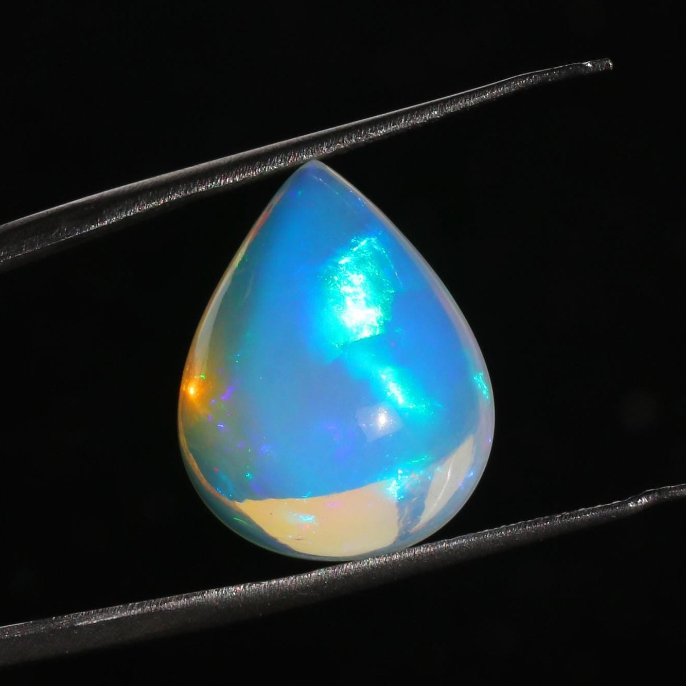 Ethiopian Welo Opal Cabochon: 4.92ct Pear-Cut Gemstone, 14x16mm
