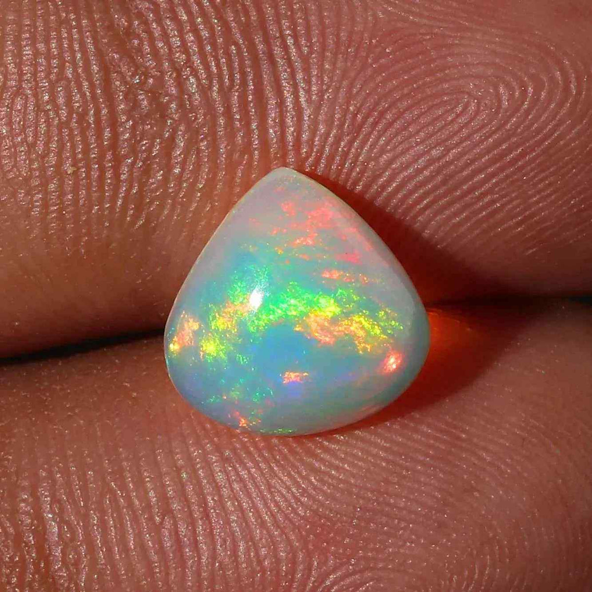 Welo Ethiopian Opal Cabochon: 10mm Heart Gemstone, Natural Fire (2.3 ct Loose Gemstones