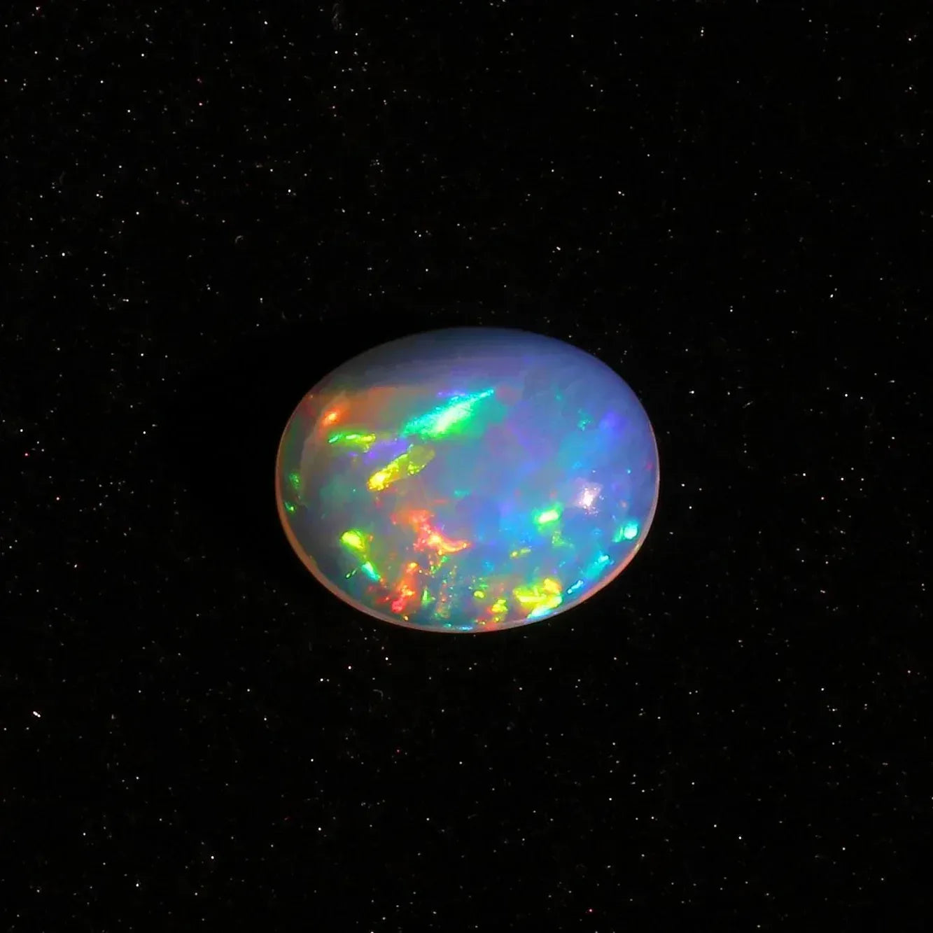 Ethiopian Opal Gemstone: 7.25 Cts Oval Cabochon for Jewelry loose gemstones