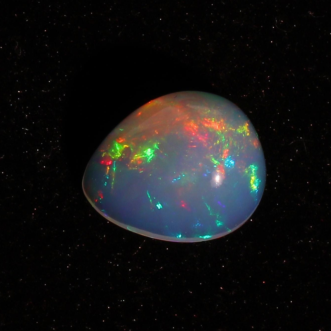 Ethiopian Welo Opal Cabochon: 5.76 ct Pear Shape Gemstone