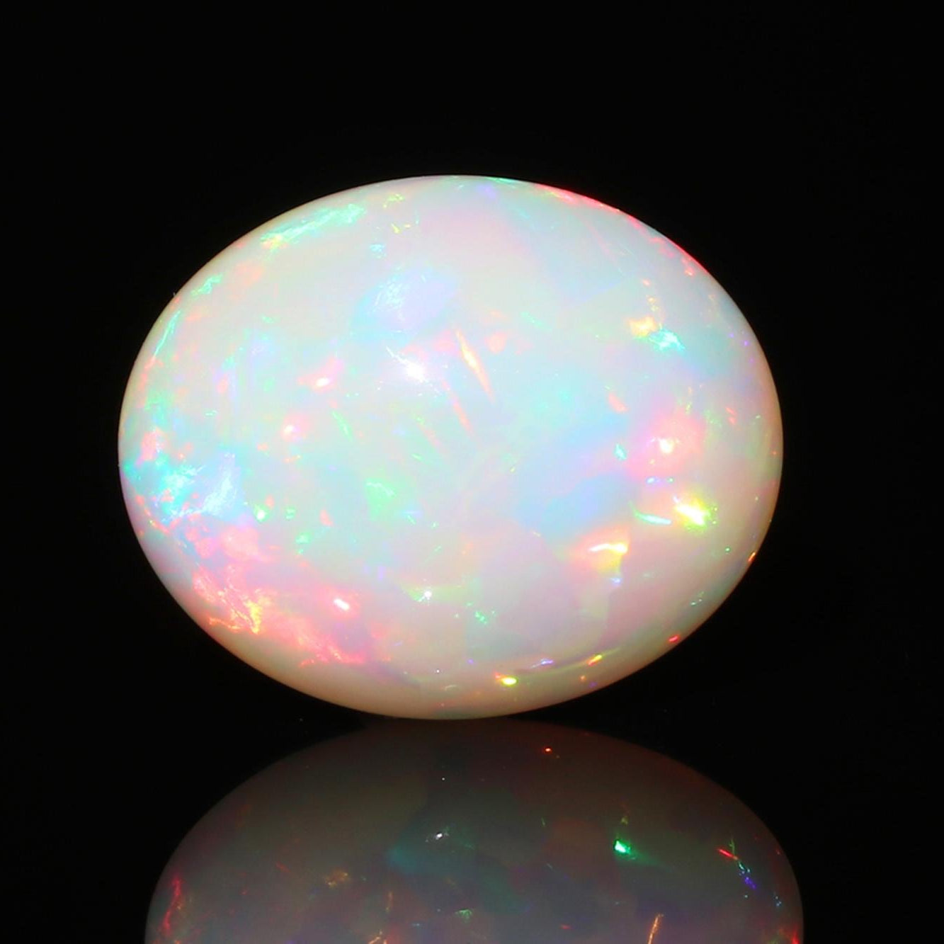 Ethiopian Welo Opal Cabochon: 11.65 Ct Multi-Fire Gemstone