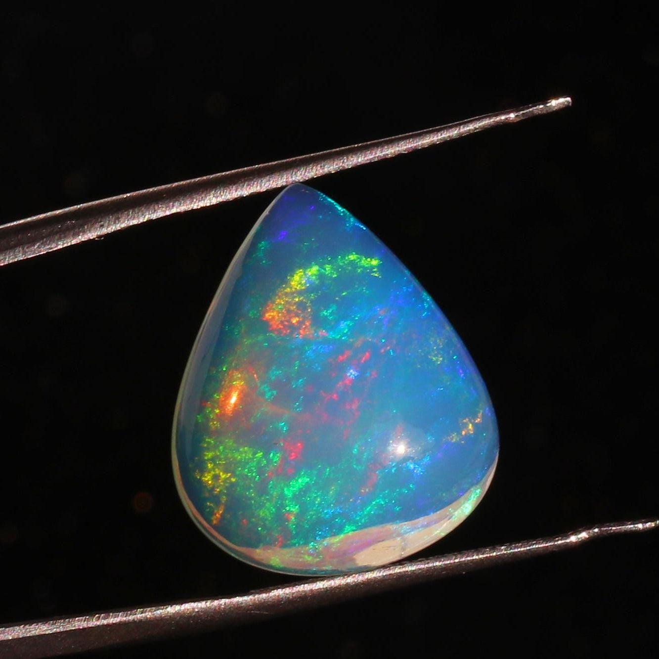 Ethiopian Welo Opal Cabochon Pear: Rainbow Fire Gemstone, 7.50 Cts