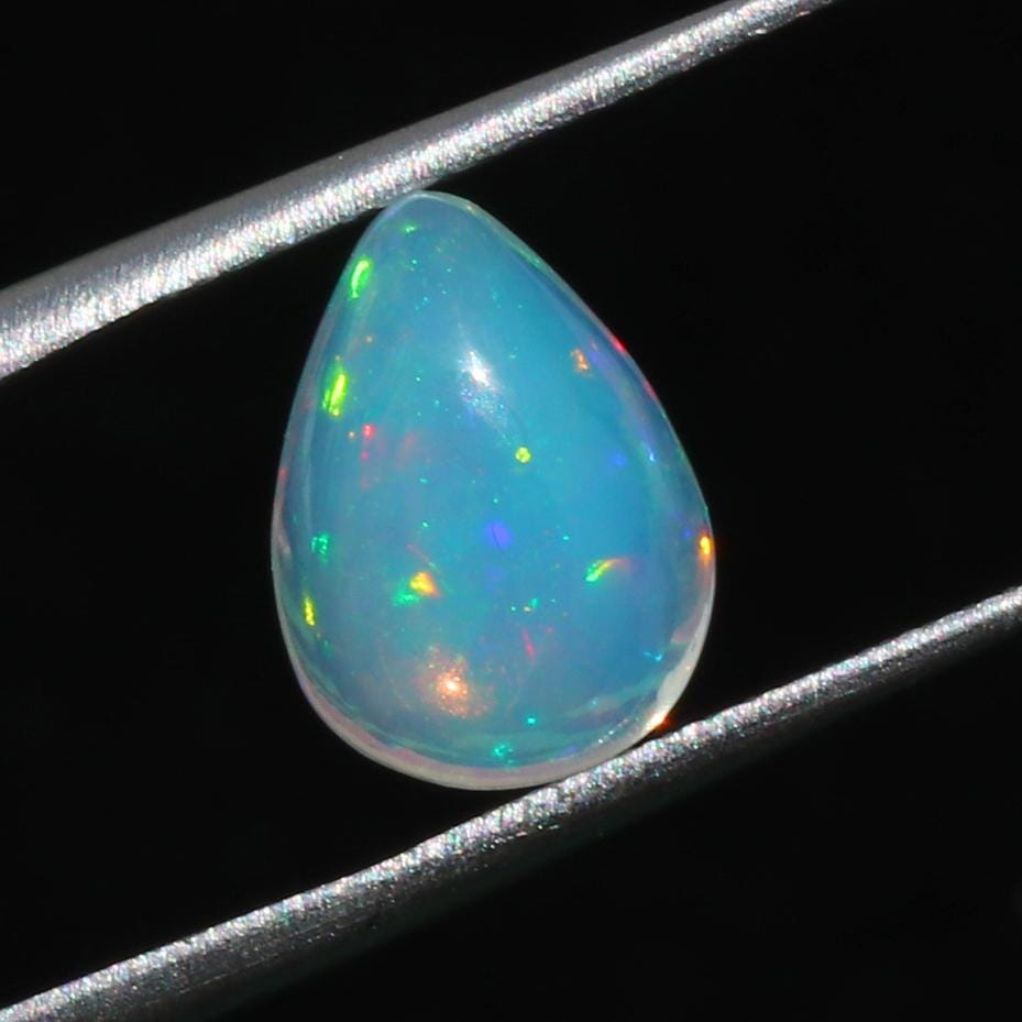 Ethiopian Welo Opal Cabochon: Pear Shape Gemstone, 1.82 ct