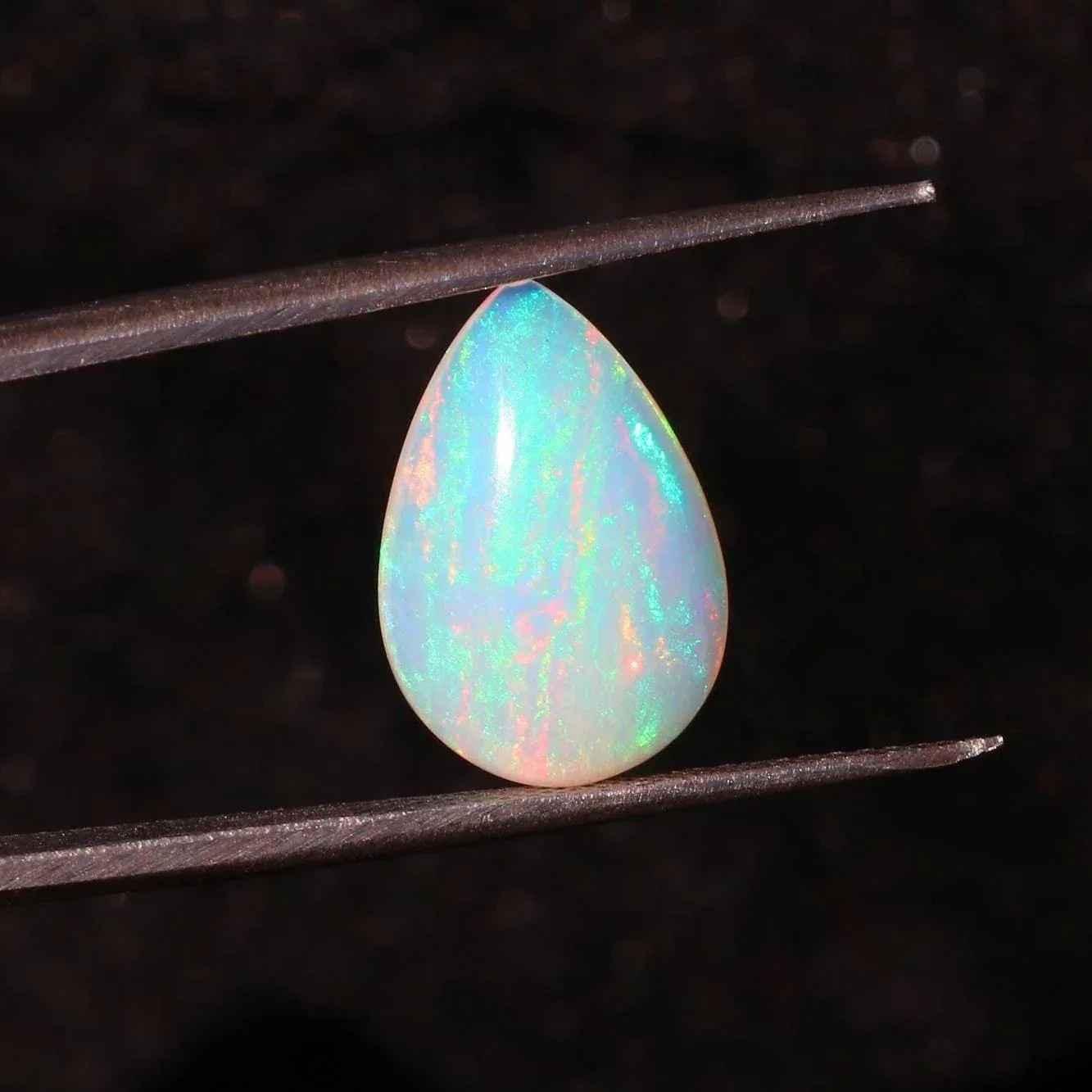 Ethiopian Welo Opal Cabochon: AAA Grade Multi-Fire Gemstone, 11x16mm loose gemstones