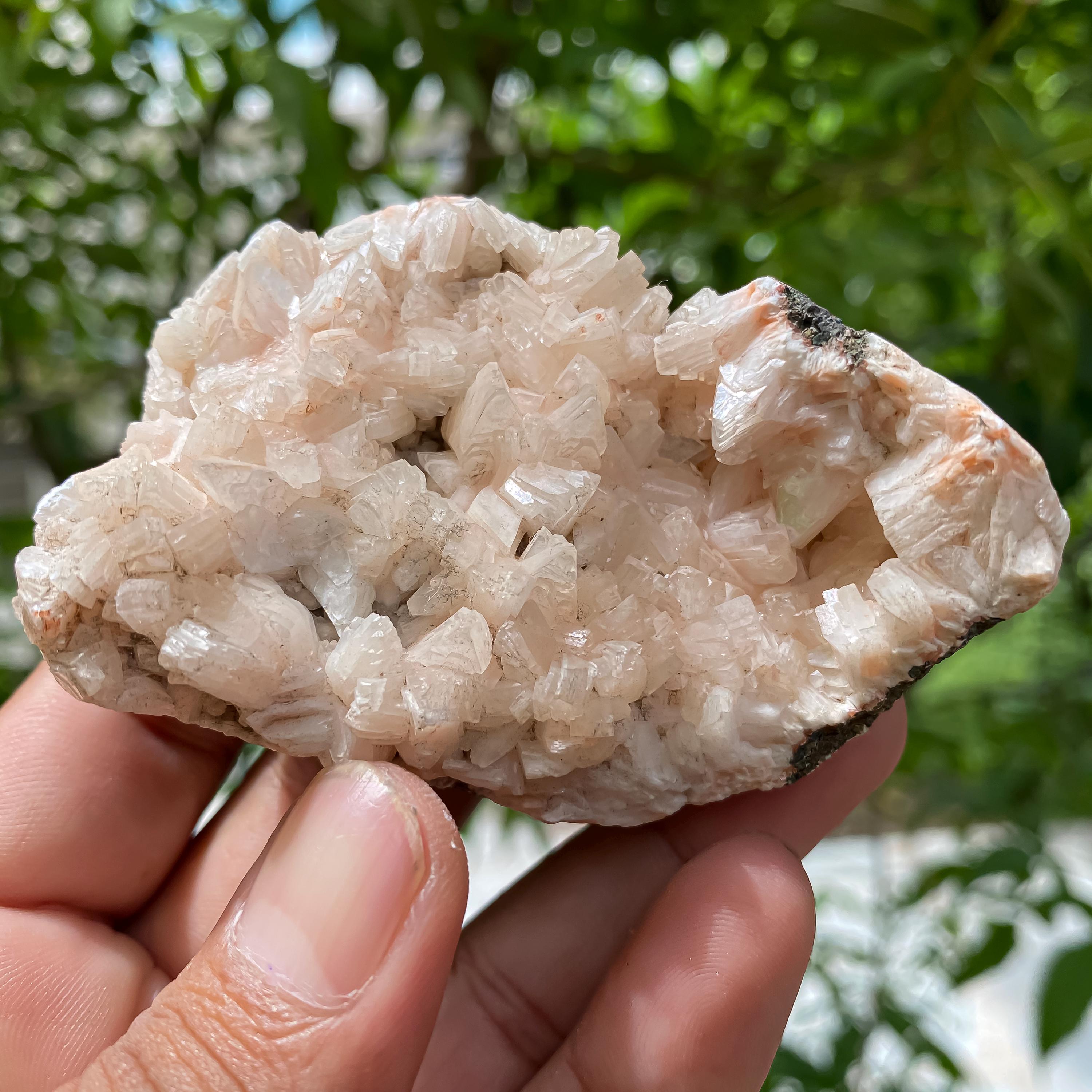 Natural Stillbite Apophyllite Geode - Raw Minerals for Healing, Meditation & Spiritual Energy Rough 120gm