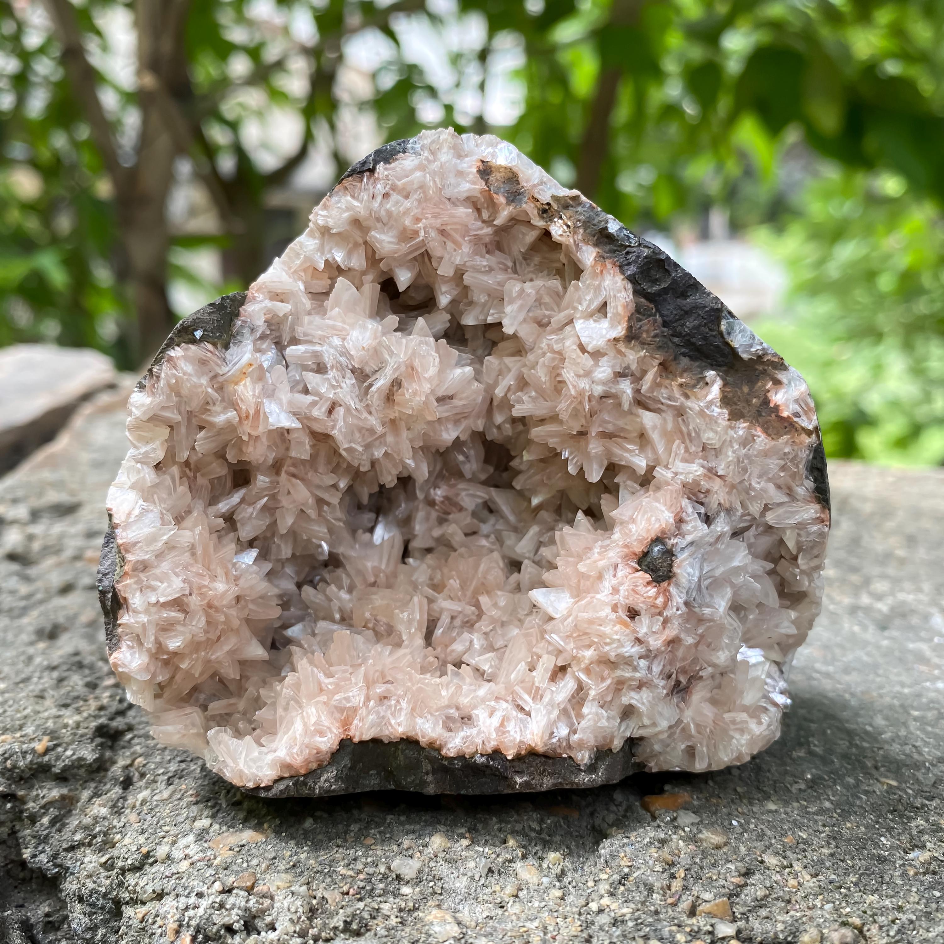 Natural Apophyllite & Stilbite Geode Specimen: 335gm Natural Mineral Collection Rough