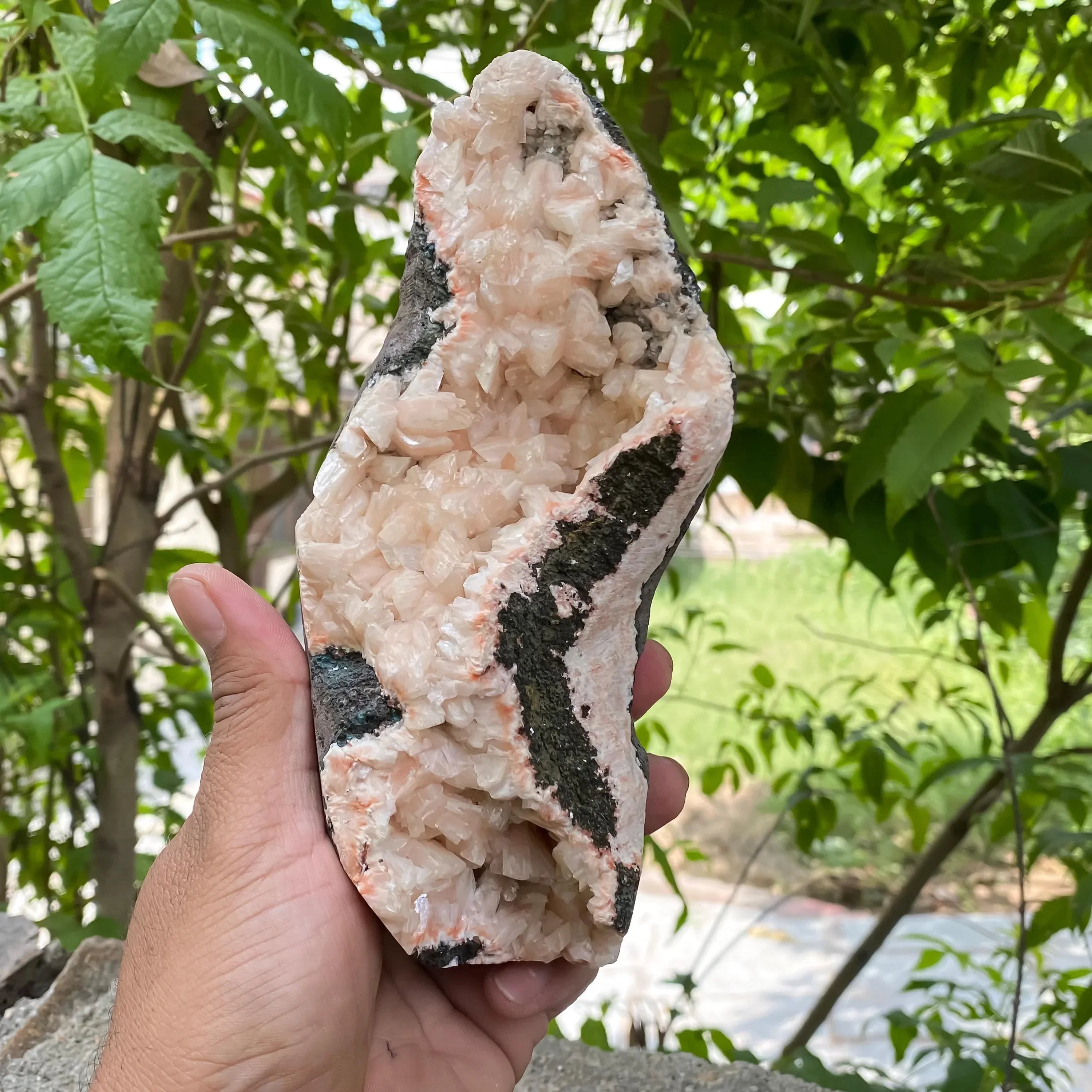Rough Stilbite Apophyllite Geode : Healing Crystal Cluster, Meditation Stone Zeolite