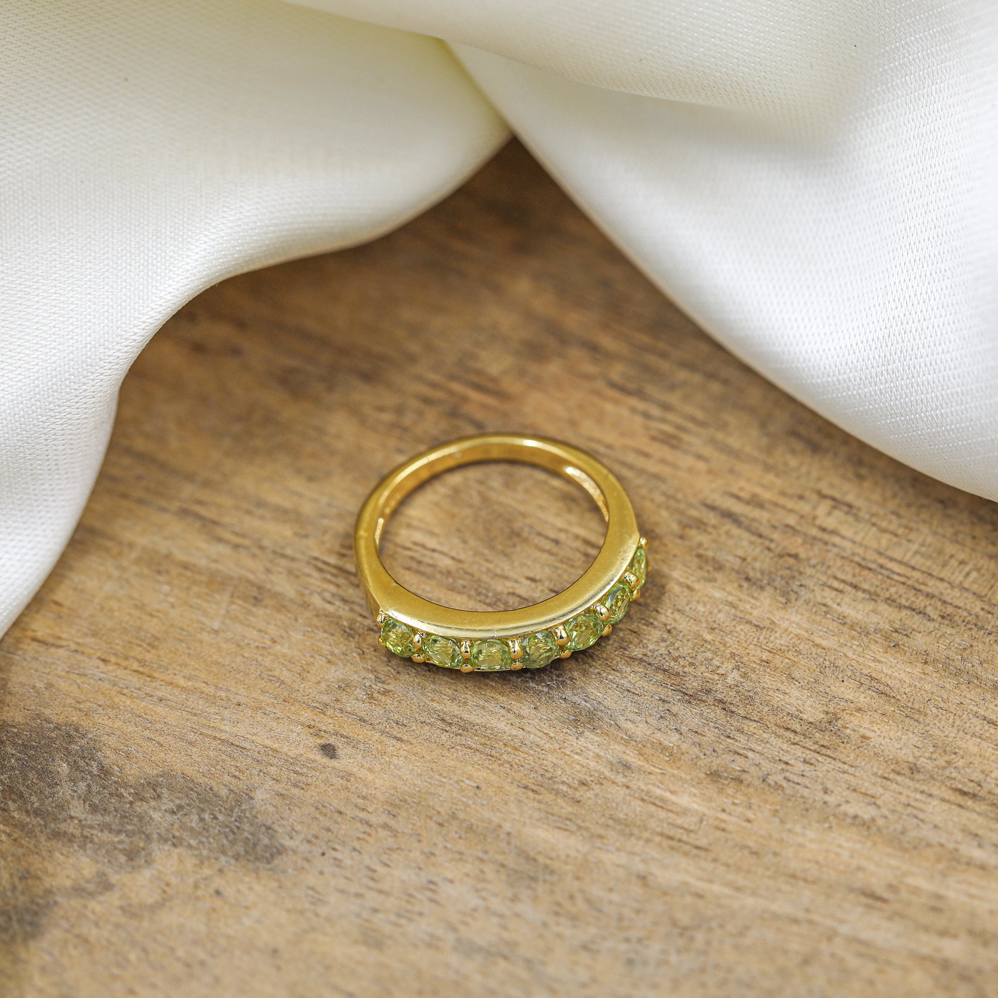 Natural Peridot Round-Cut 3mm 925 Sterling Silver Challa Ring