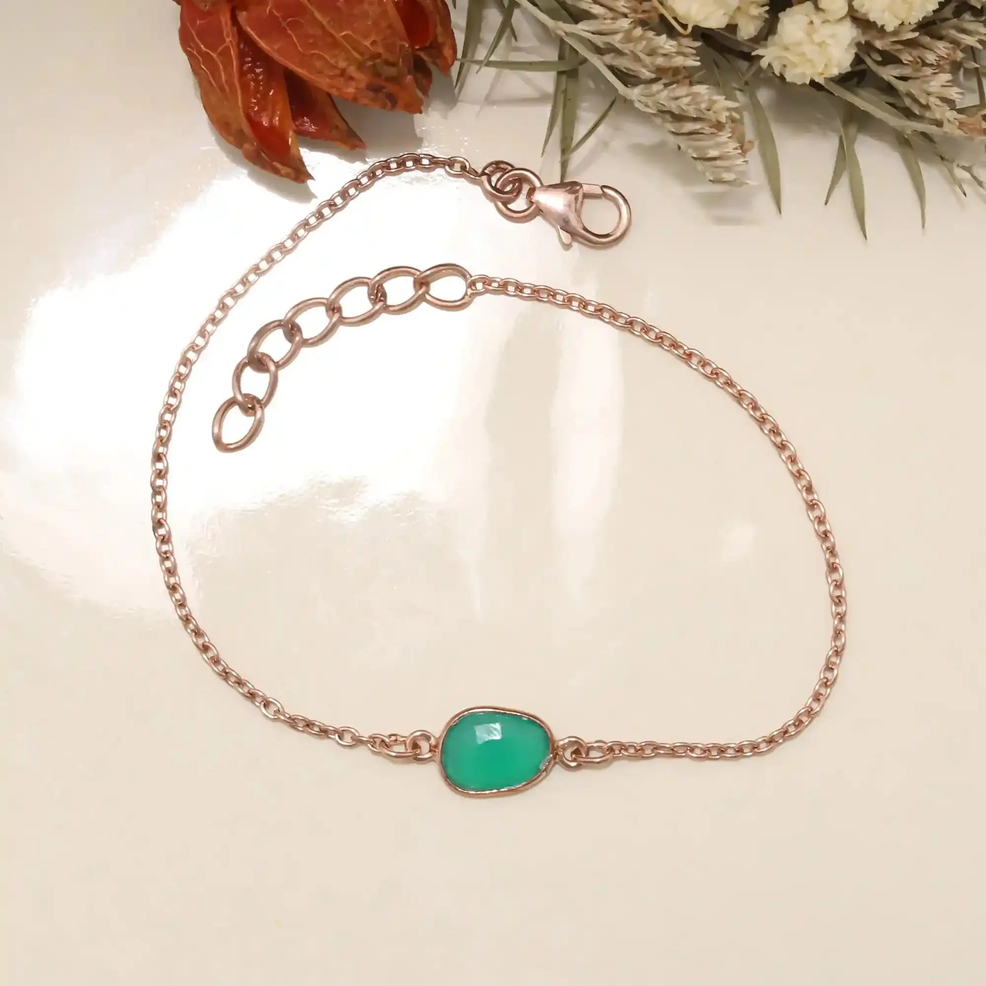 Green onyx rose-cut gemstone bracelet in 925 sterling silver with natural gemstones, featuring a delicate and elegant design.