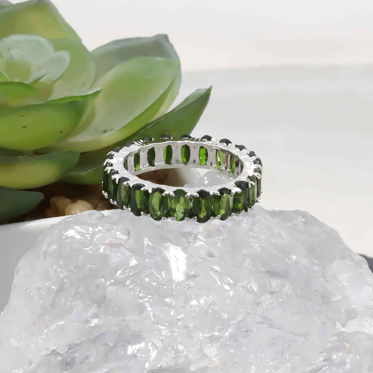 Natural Chrome Diopside Oval Cut Ring 925 Sterling Silver Handmade Green Gemstone Solitaire Ring