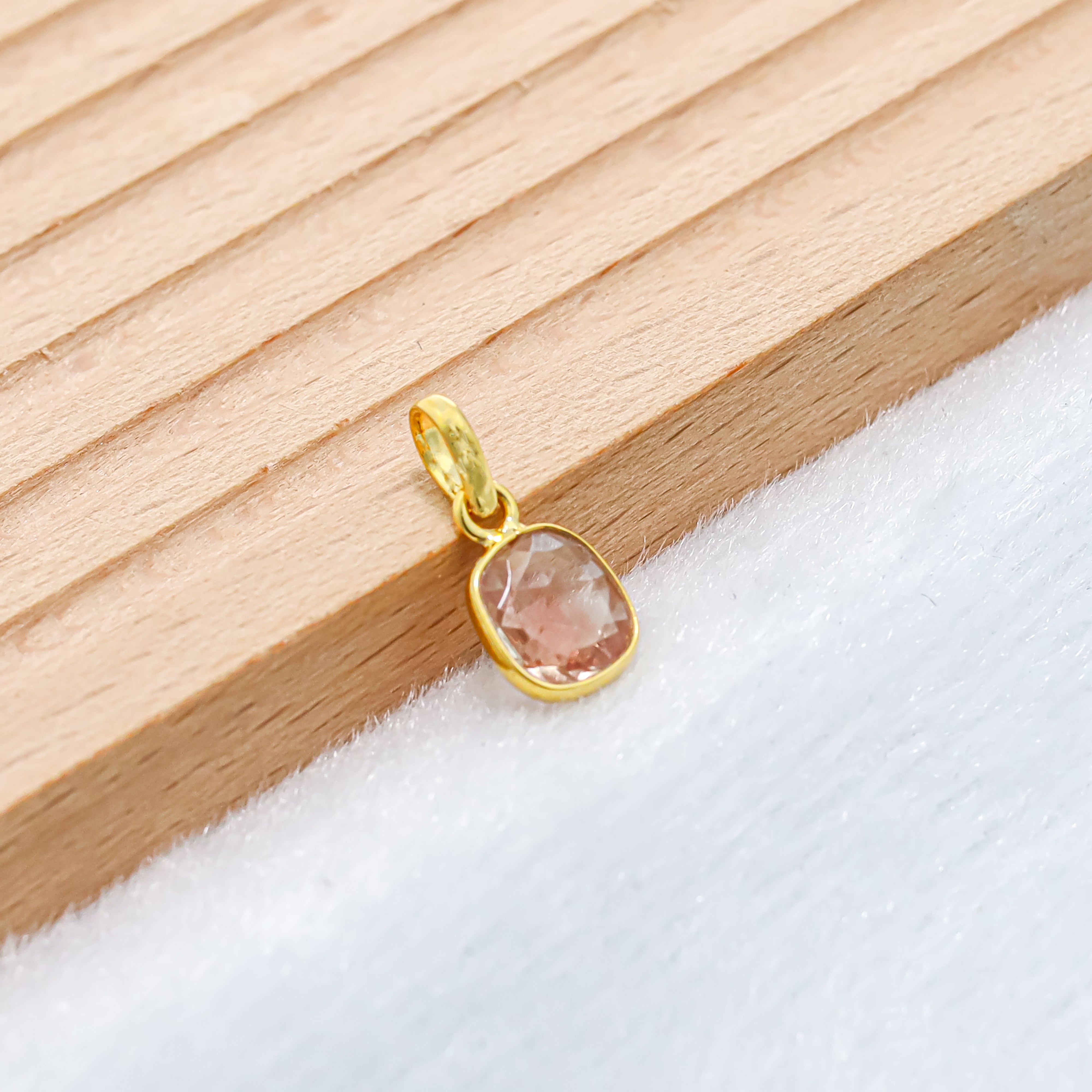 Oregon Sunstone Rose Cut Pendant Medium Natural Sunstone Pendant 925 Sterling Silver Handmade Jewelry Gift