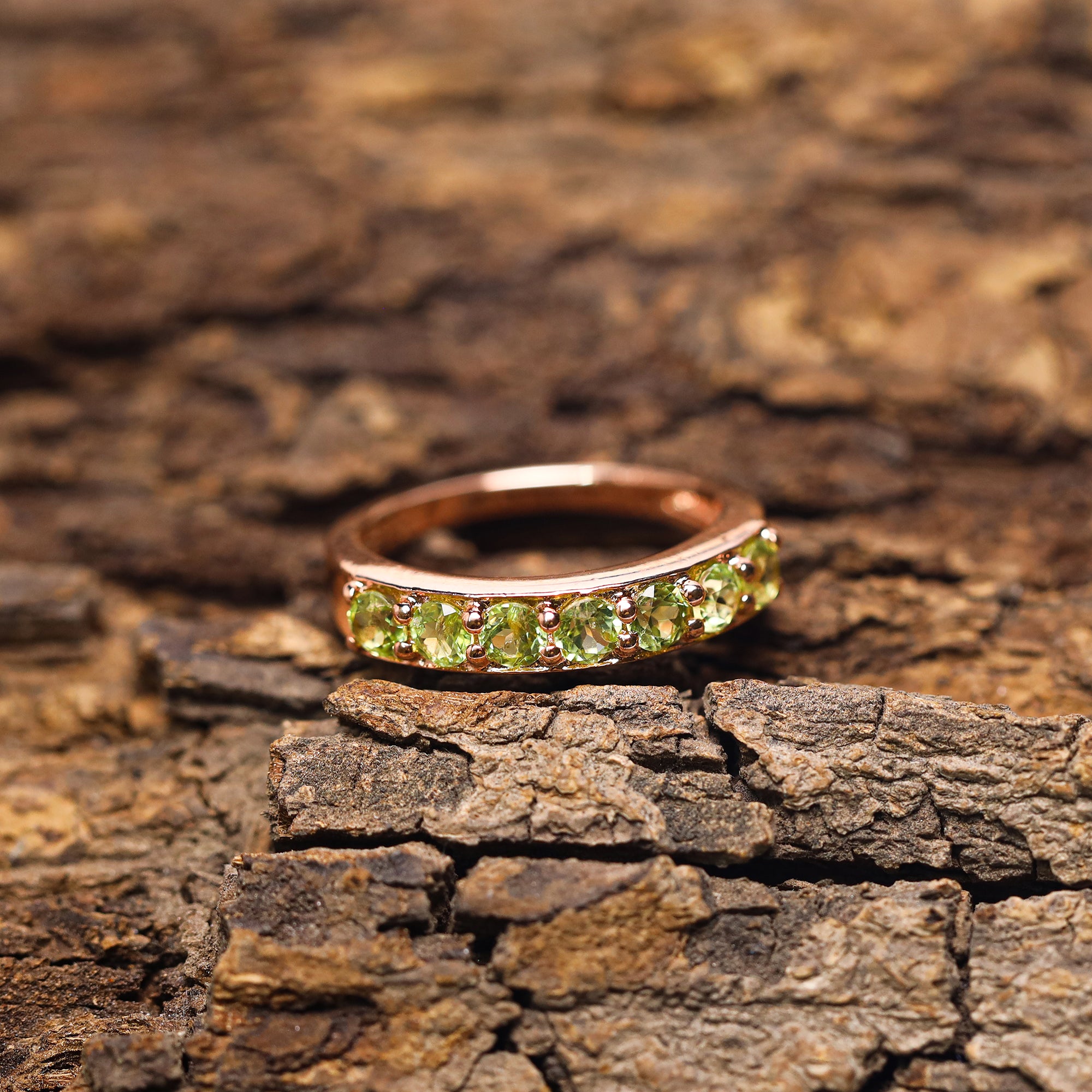 Natural Peridot Round-Cut 3mm 925 Sterling Silver Challa Ring